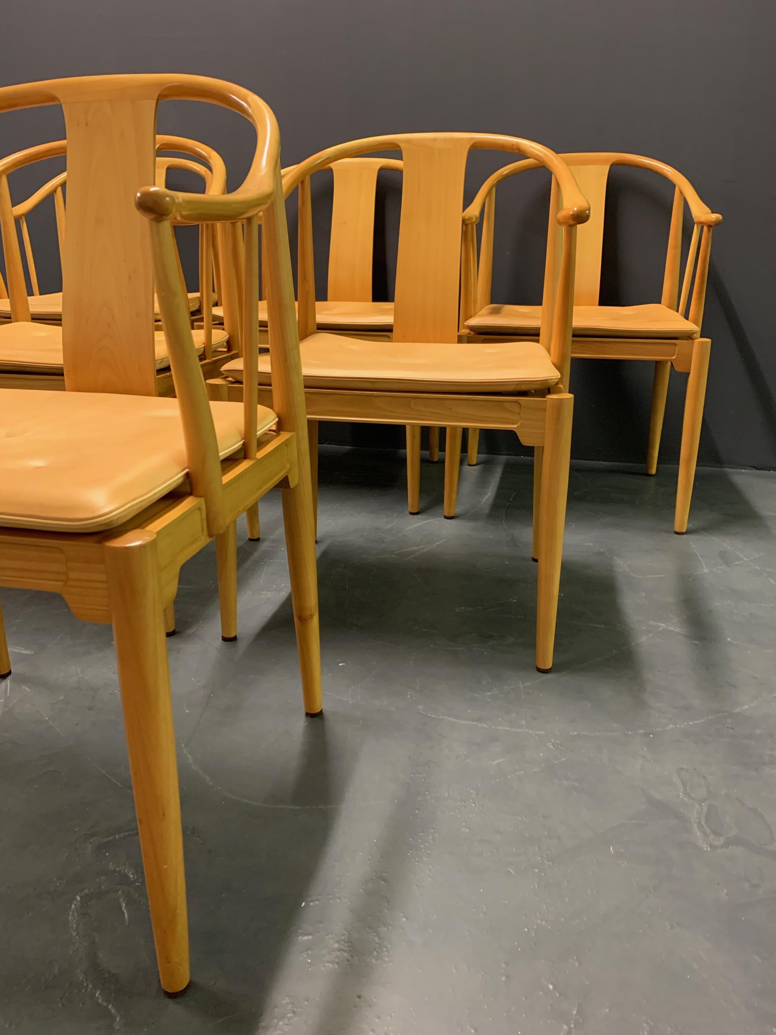 Late 20th Century Rare Matching Set of 6 Chinese Dining Chairs by Hans Wegner