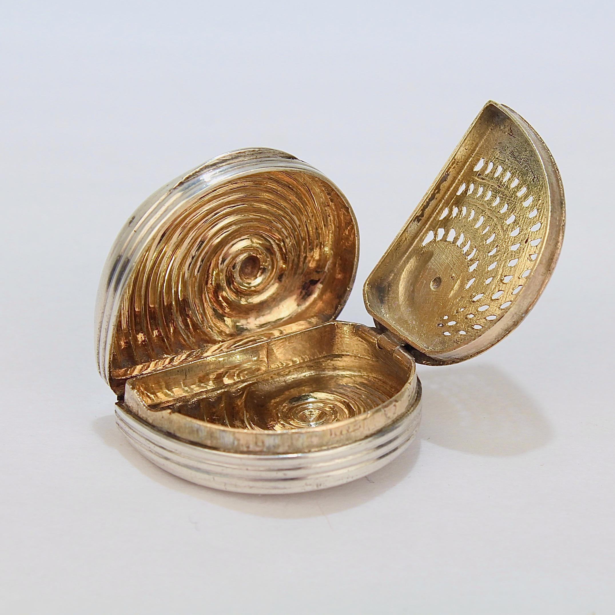 Rare Matthew Linwood Georgian English Sterling Silver Snail Form Vinaigrette Box For Sale 5