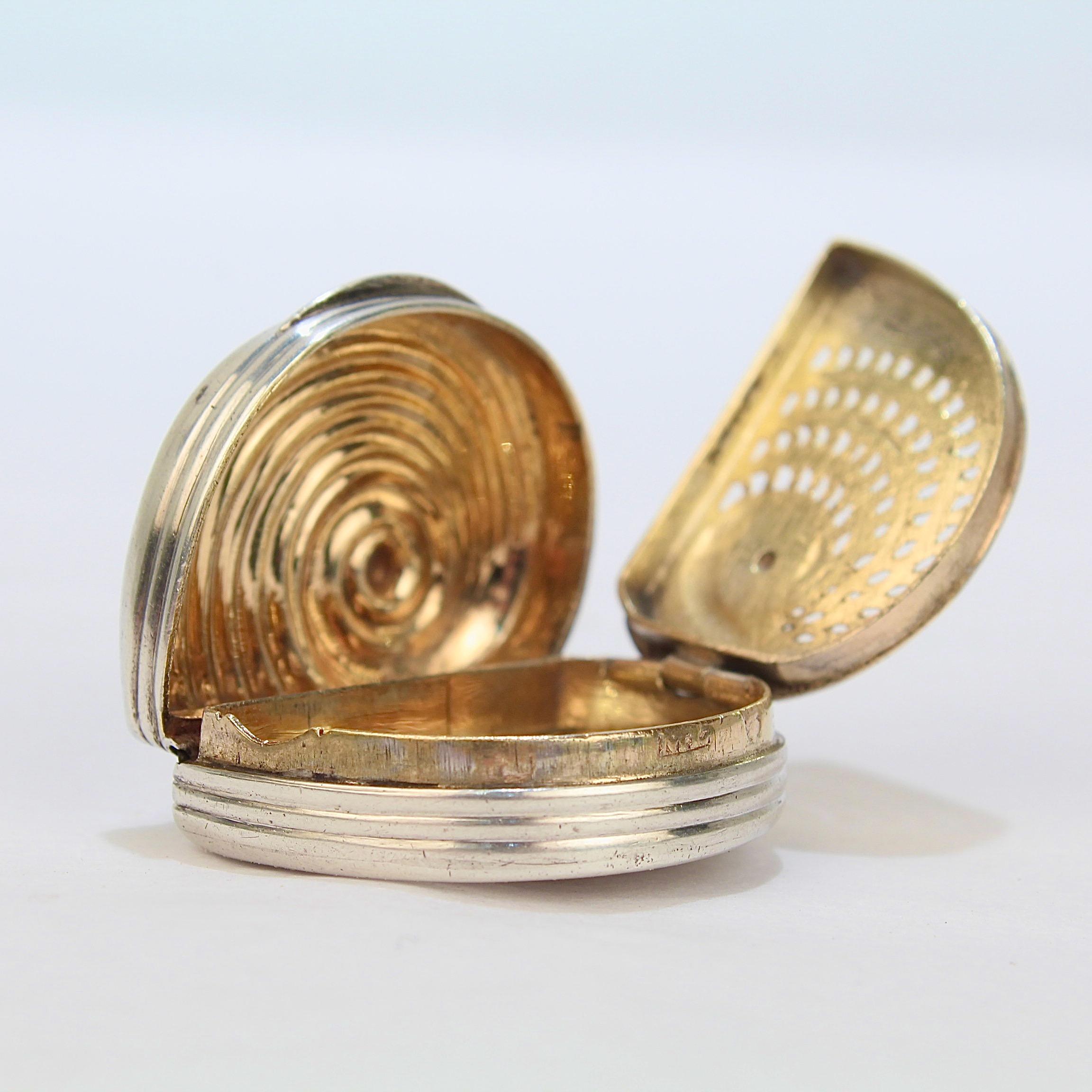 Rare Matthew Linwood Georgian English Sterling Silver Snail Form Vinaigrette Box For Sale 7