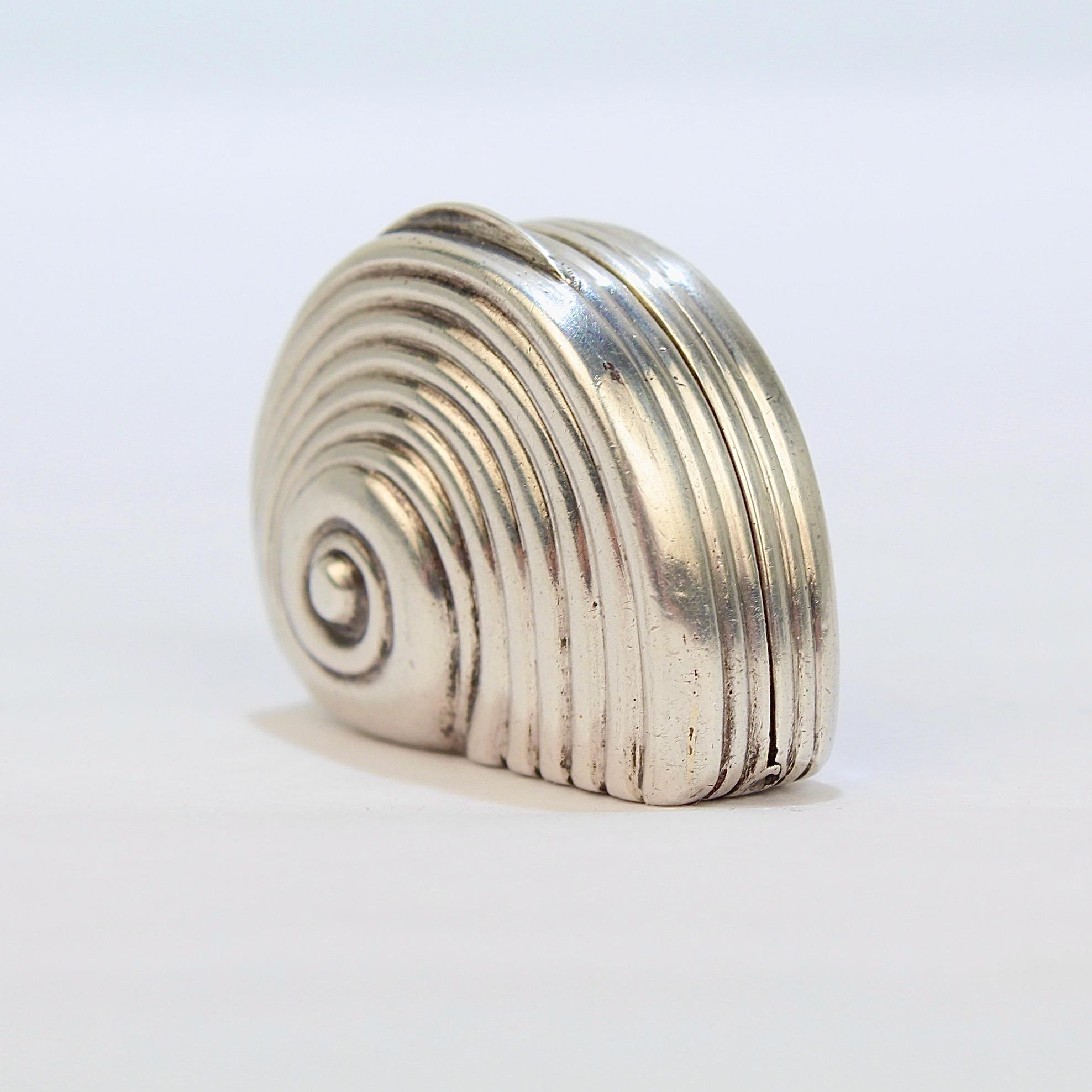 Rare Matthew Linwood Georgian English Sterling Silver Snail Form Vinaigrette Box For Sale 1