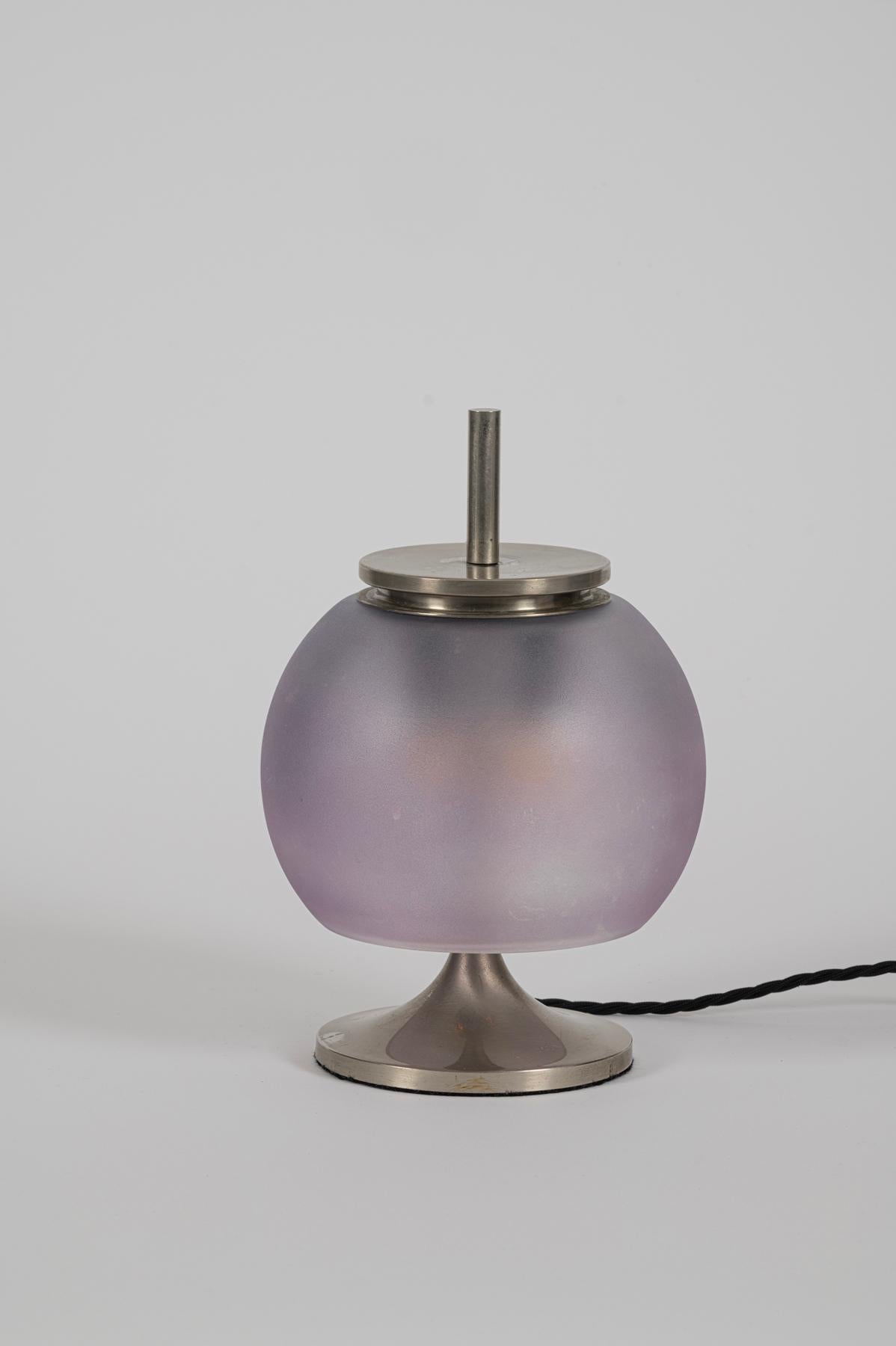 Rare Mauve 'Chi’ Table Lamp  by Emma Gismondi  for Artemide, 1962 In Good Condition For Sale In London, GB