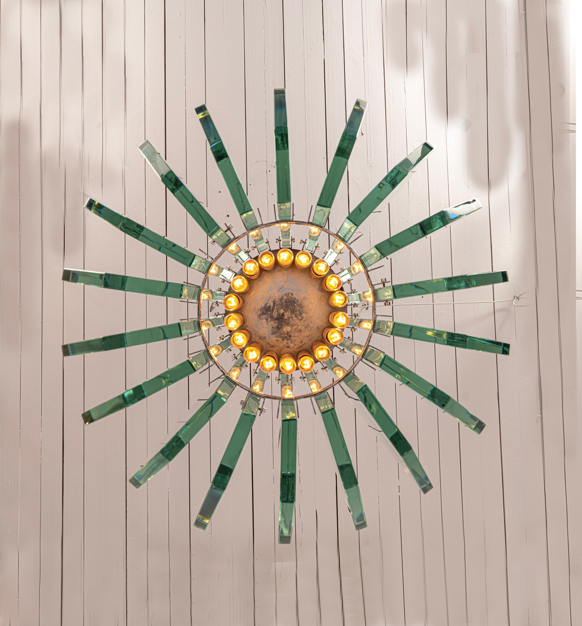 Mid-20th Century Rare Max Ingrand chandelier for Fontana Arte For Sale