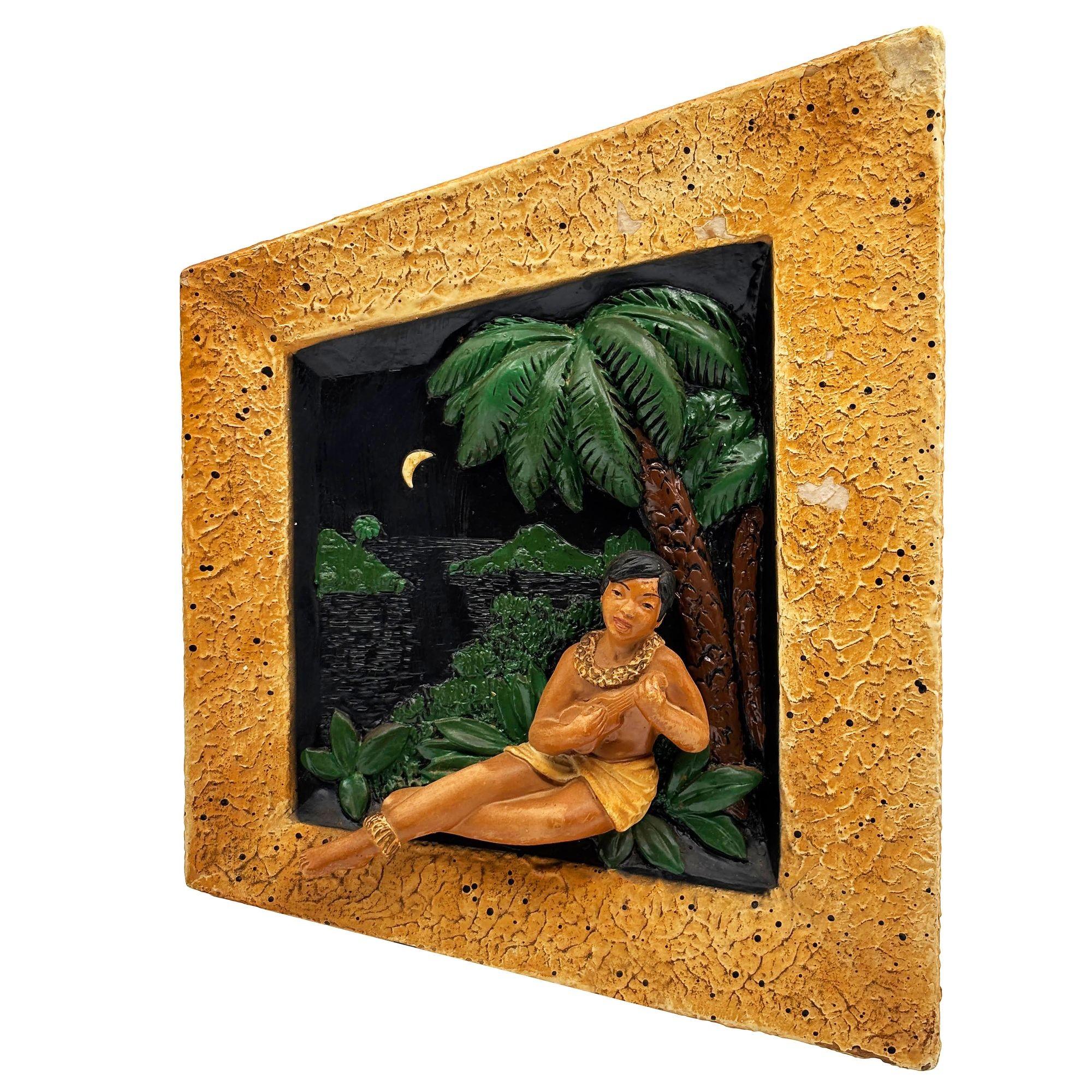 Raro par de esculturas de pared en 3D de cerámica artística MCM Tropical Hula Girl & Ukulele Boy en venta 1