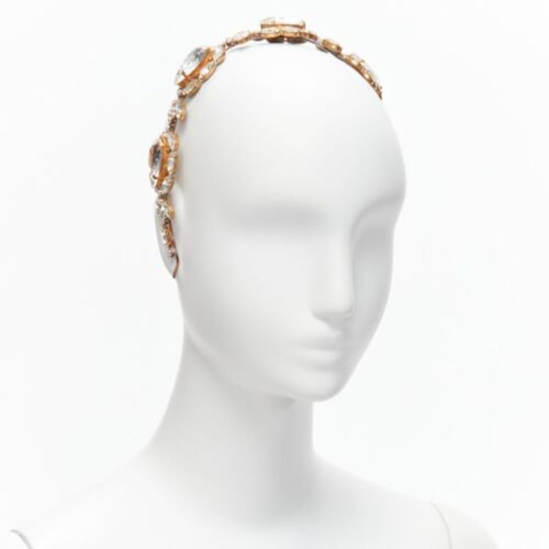 raro MEADHAM KIRCHHOFF Lilien cristalli cechi Runway perla bronzo alice fascia per capelli
Riferimento: BSHW/A00080
Marchio: Meadham Kirchhoff
Collection'S: Lilien Czech - Passerella
Materiale: Metallo, perle finte
Colore: Trasparente,
