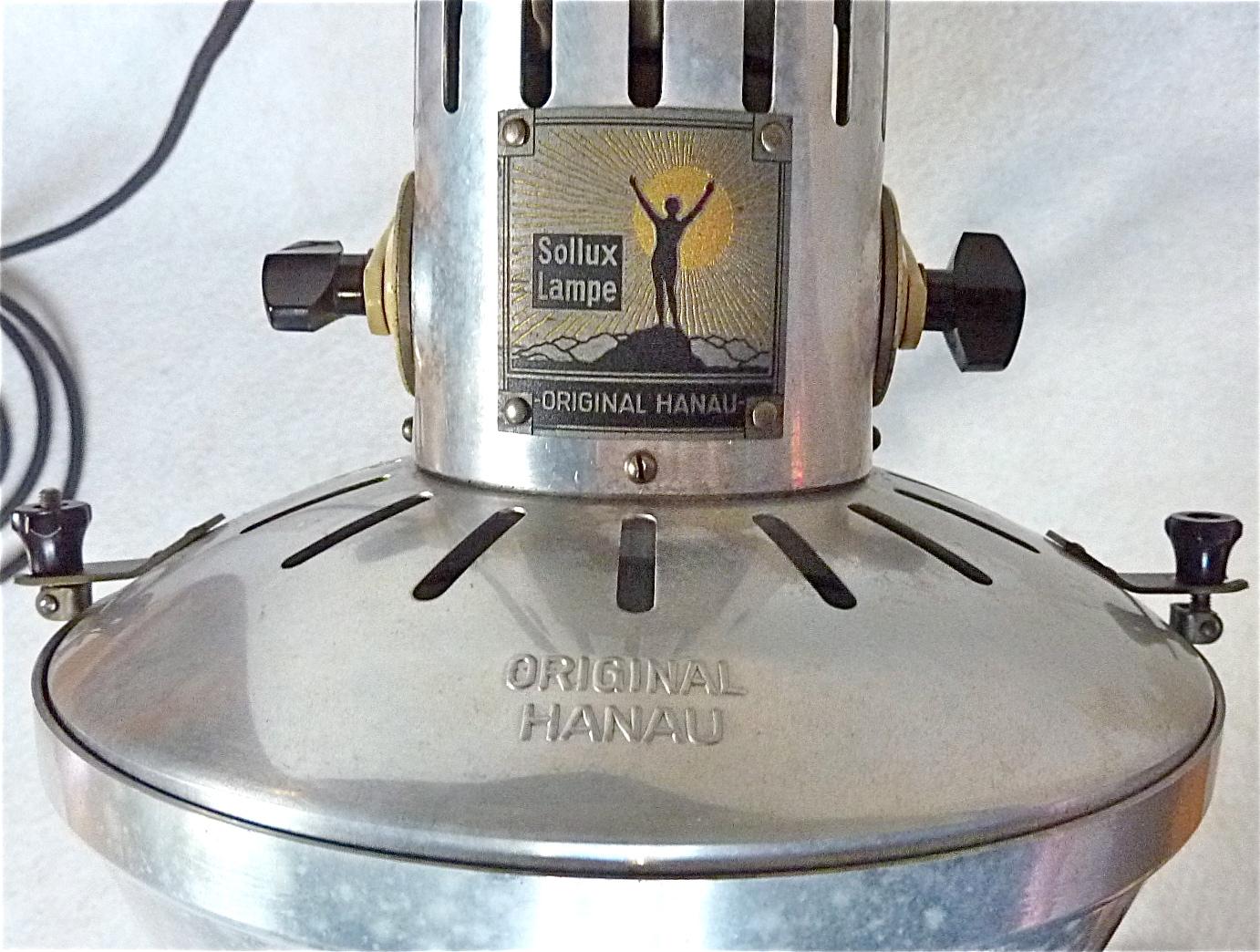 Allemand Rare lampe de bureau Medical Sun de Sollux Hanau Bauhaus en métal bakélite des années 1930 Art Déco en vente