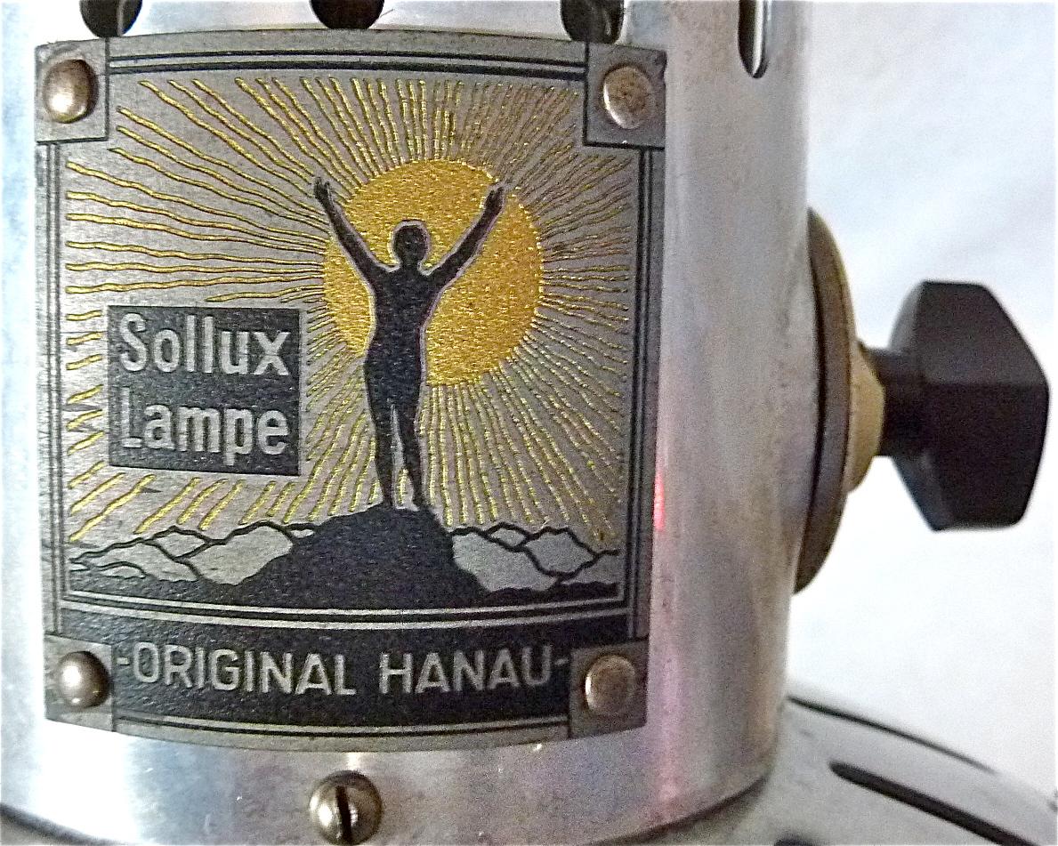 German Rare Medical Sun Table Lamp Sollux Hanau Bauhaus Metal Bakelite 1930s Art Deco For Sale