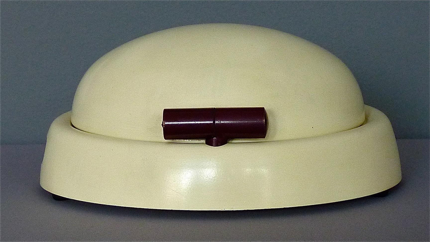 Mid-20th Century Rare Medical Sun Ufo Table Lamp Sollux Hanau Bauhaus Metal Bakelite 1930-50s For Sale