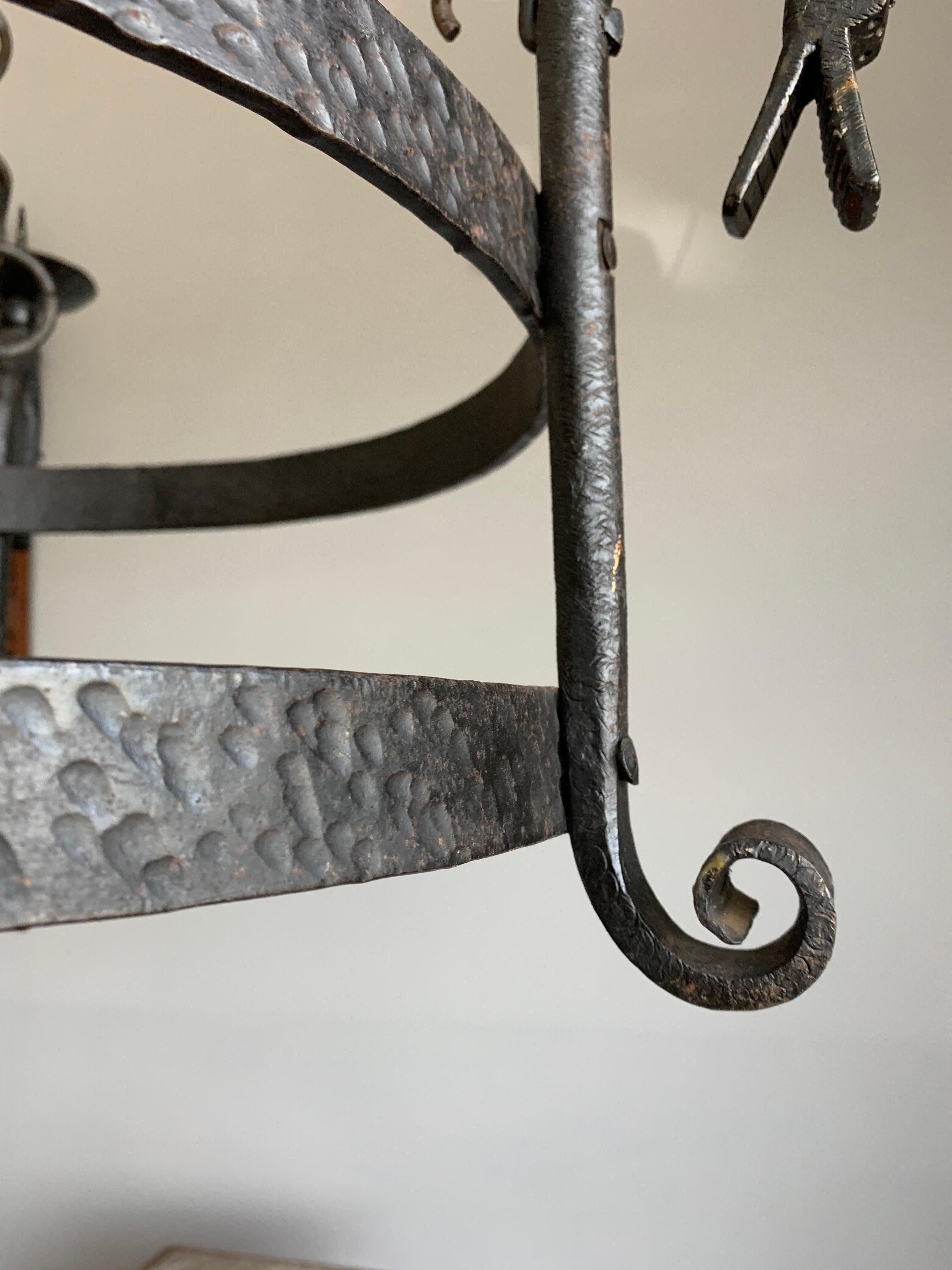 Raro Candelabro Dragón de Hierro Forjado a Mano de Estilo Medieval - Portavelas Hierro forjado en venta