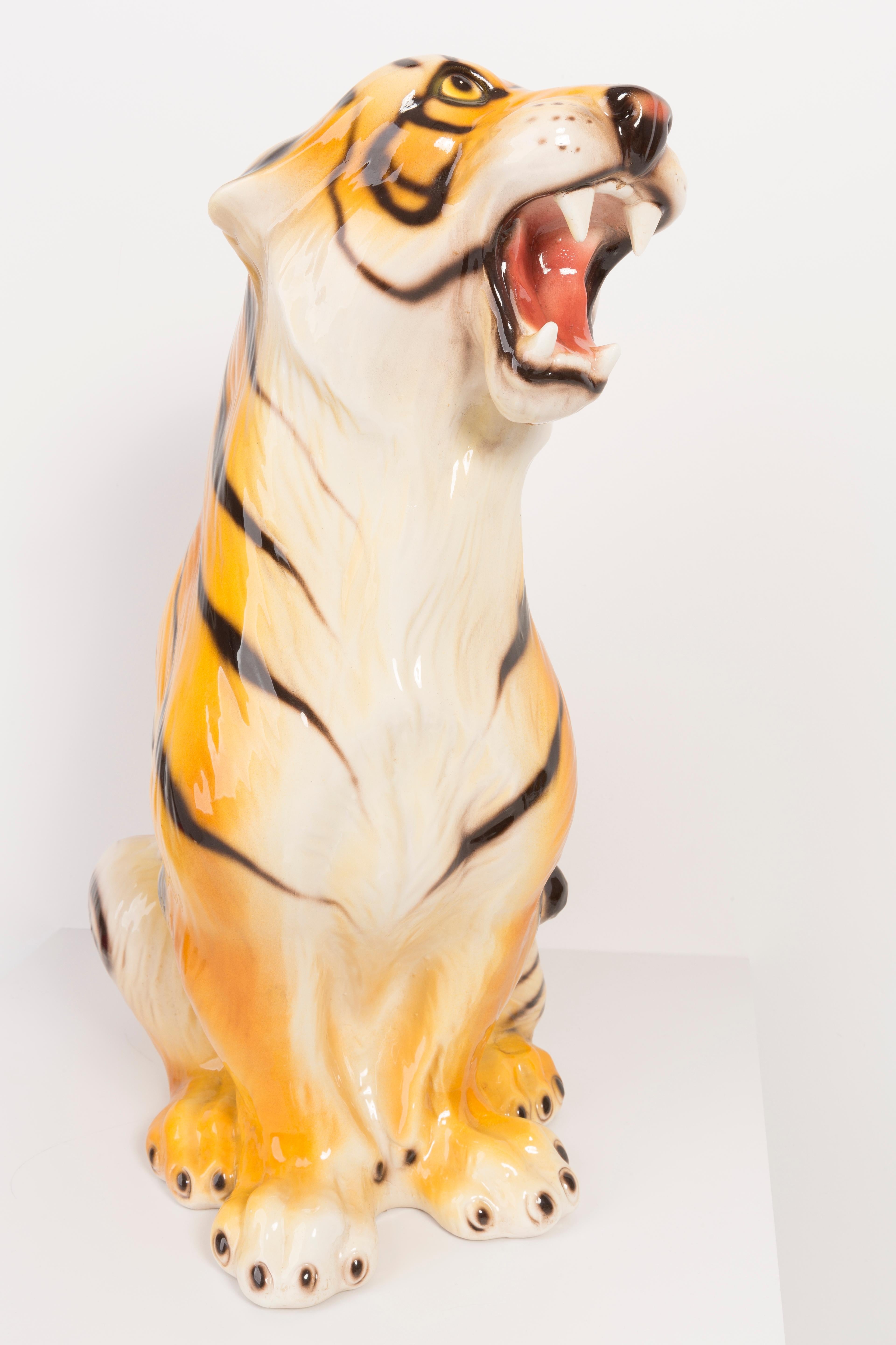 Sculpture rare de tigre en céramique de taille moyenne, Italie, années 1960 en vente 1