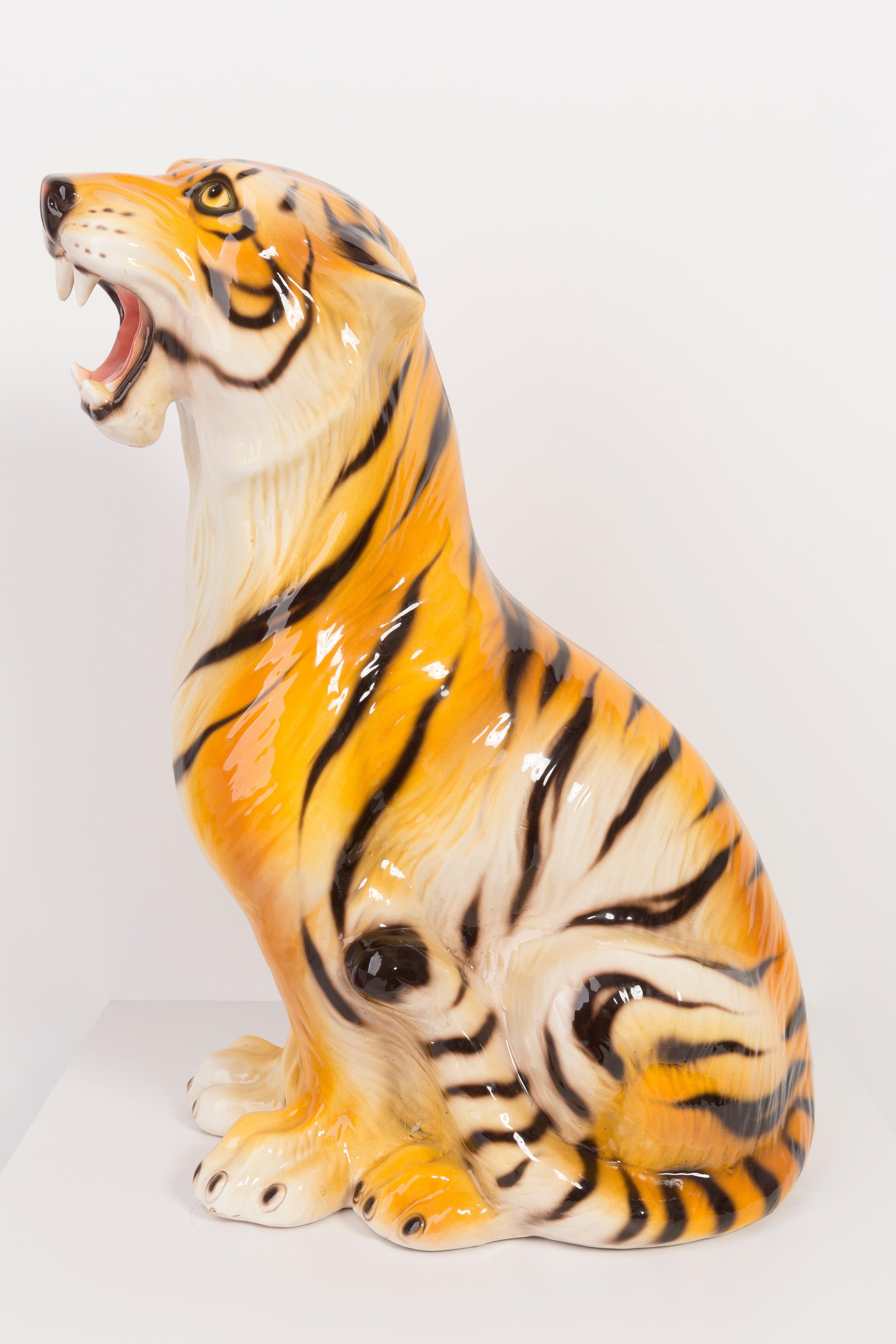 Mid-Century Modern Sculpture rare de tigre en céramique de taille moyenne, Italie, années 1960 en vente