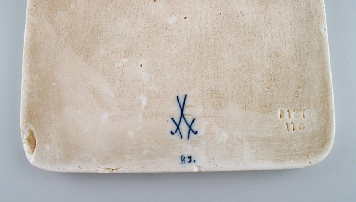 Rara mantequera de cebolla azul de Meissen en porcelana pintada a mano, finales del s. XIX en Bueno estado para la venta en Copenhagen, DK