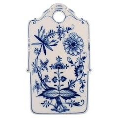 Rare Meissen Blue Onion Butter Board in Hand-Painted Porcelain, Late 19th C