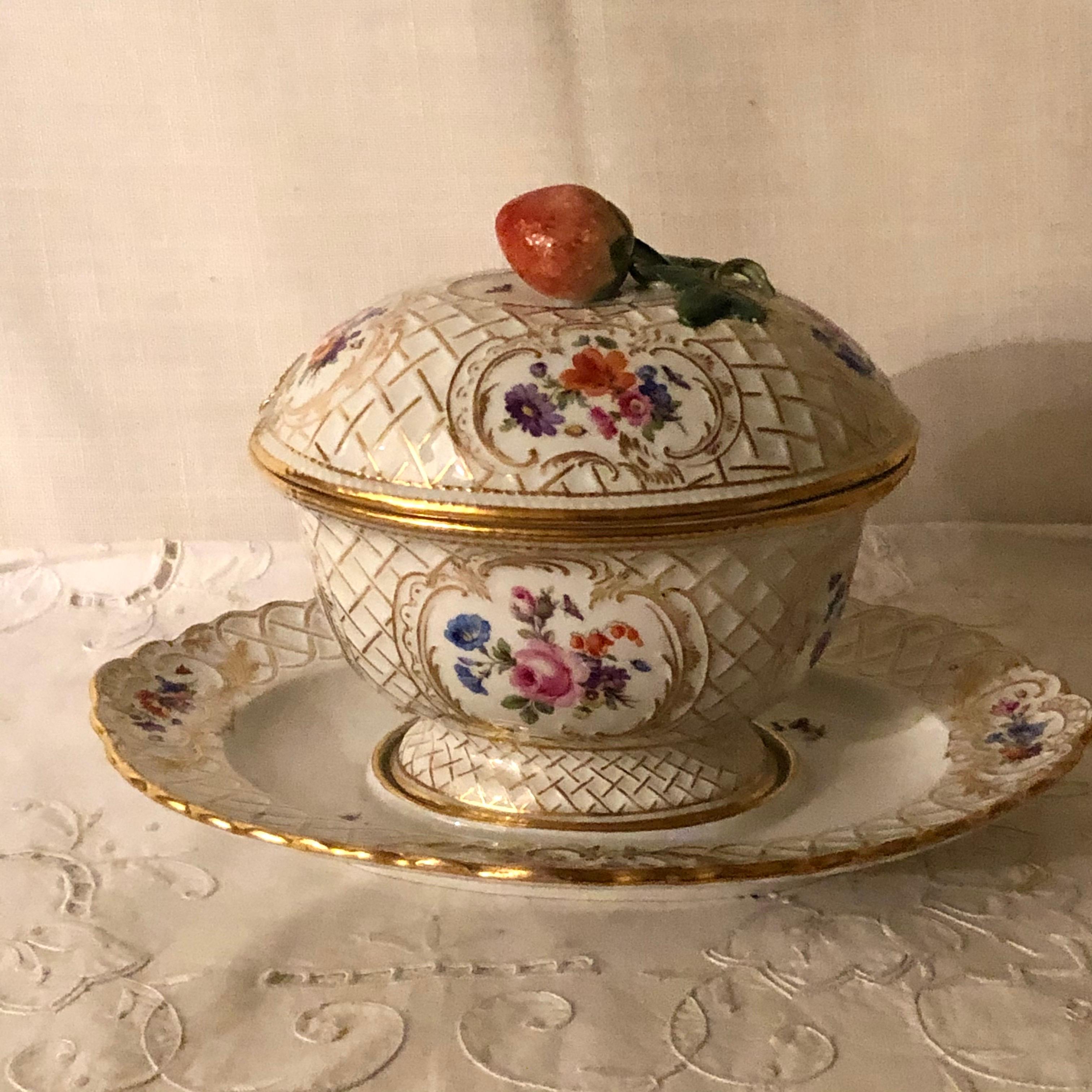 Hand-Painted Rare Meissen Gravy or Saucier with Attached Underplate and Cover with Strawberry For Sale