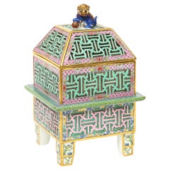 Raro Jarrón Quemador de Incienso y Tapa de Meissen Marcolini Porcelain Chinoiserie