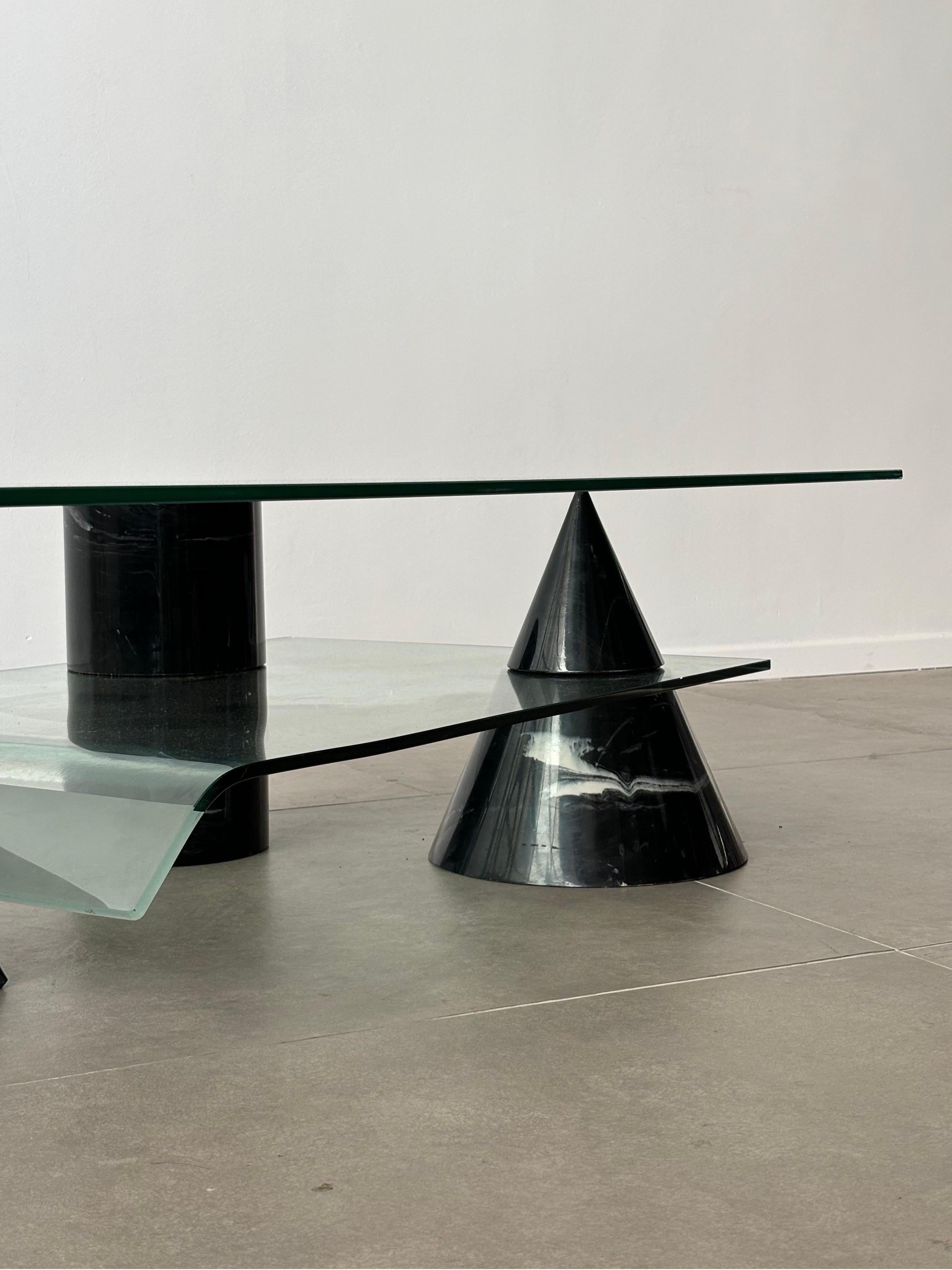 20ième siècle Rare table basse Metafora par Massimo et Lella Vignelli pour Casigliani, 1970 en vente