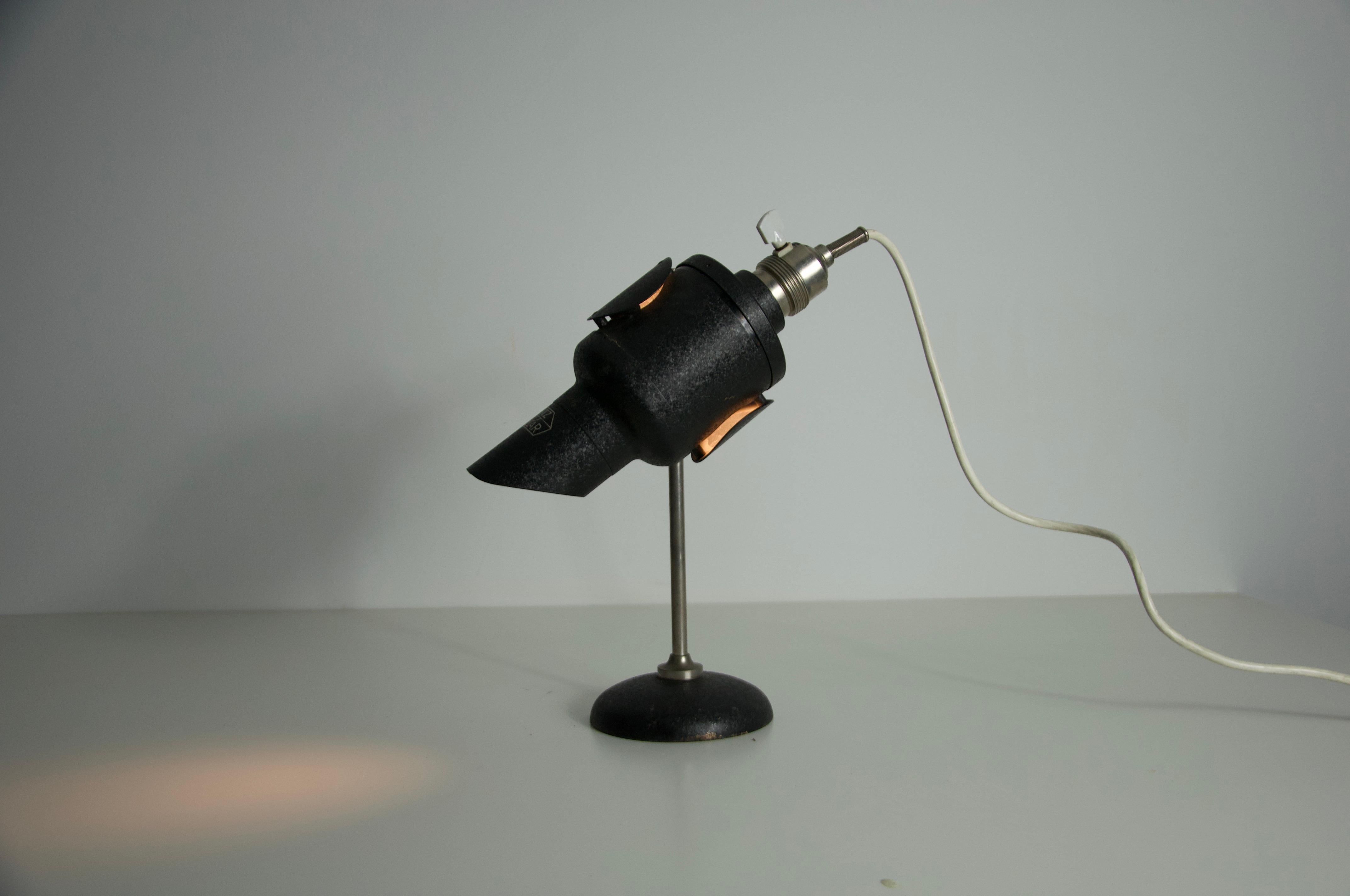 Rare lampe de table en métal par E. Leitz, années 1960, Allemagne en vente 3