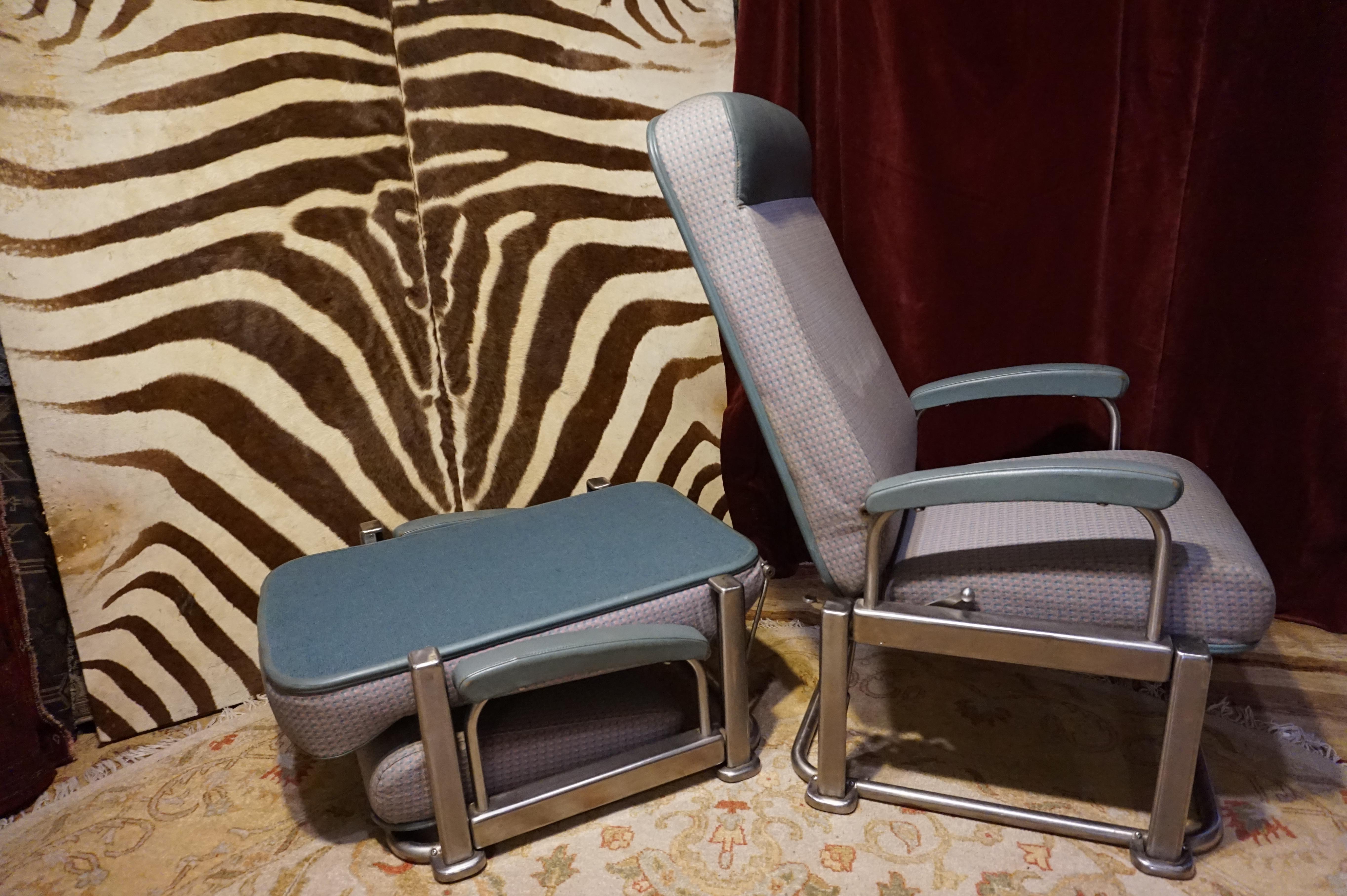 Hand-Crafted Rare Mid C. Bauhaus Style Canadian Pacific Railway Folding Cabin Chairs For Sale