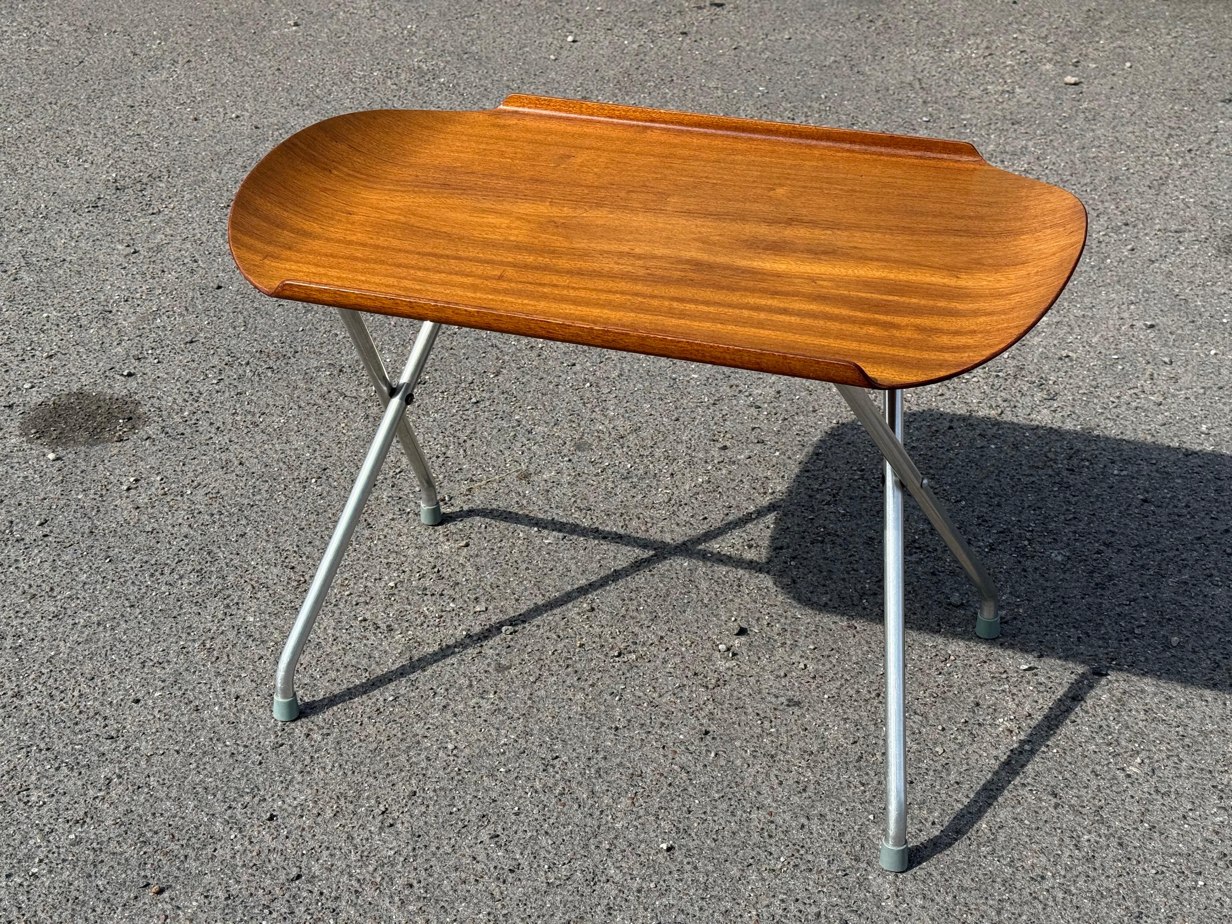 Rare Mid-Century Alminette Teak Folding Tray Table Norway, 1960s For Sale 5