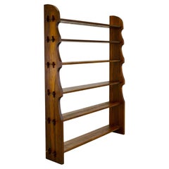 Rara librería modular alpina de madera maciza de mediados de siglo - Francia - hacia los años 50
