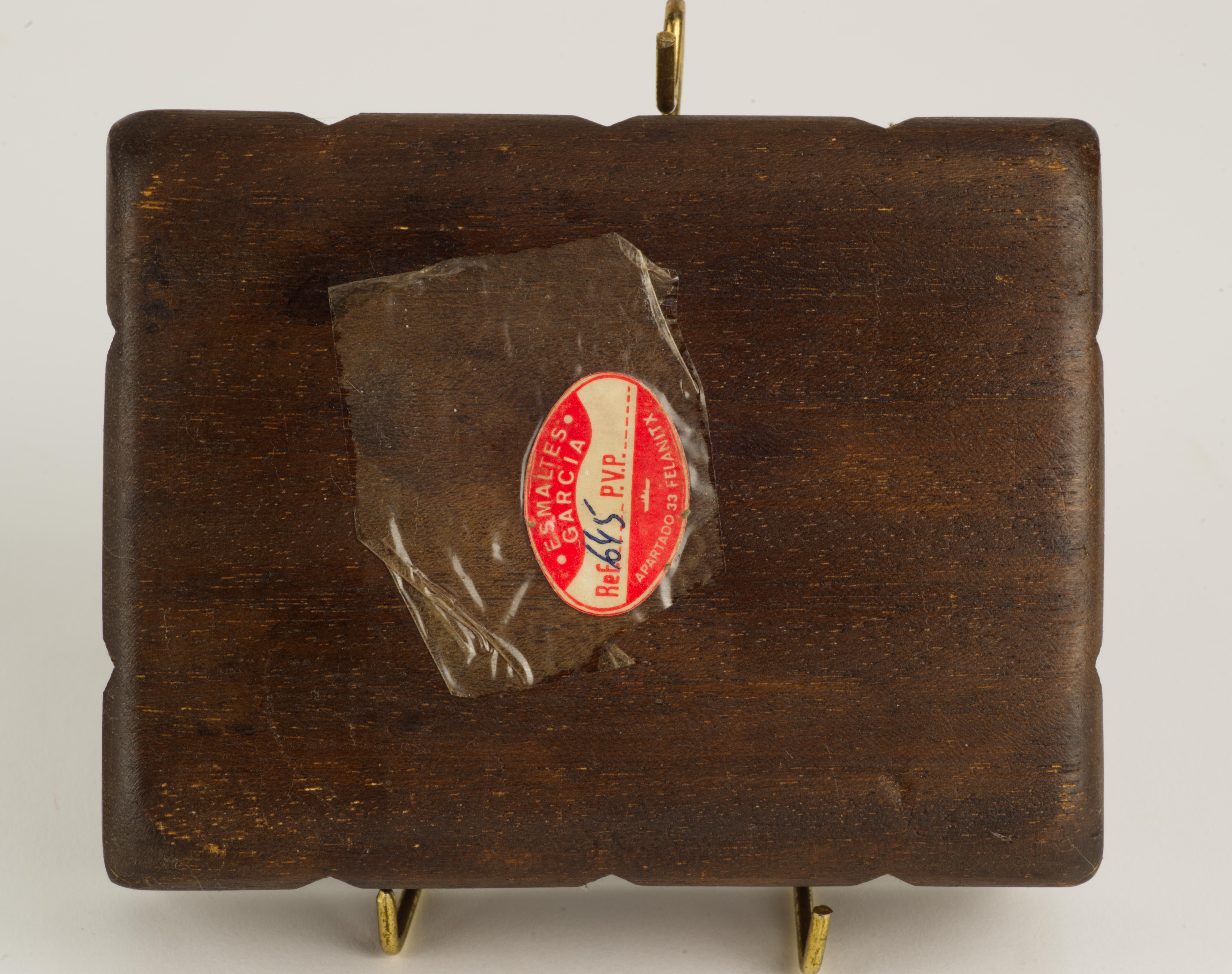 Rare Mid-Century Artisan Copper Enamel Box and Lid by Capo Esmaltes In Good Condition For Sale In Clifton Springs, NY