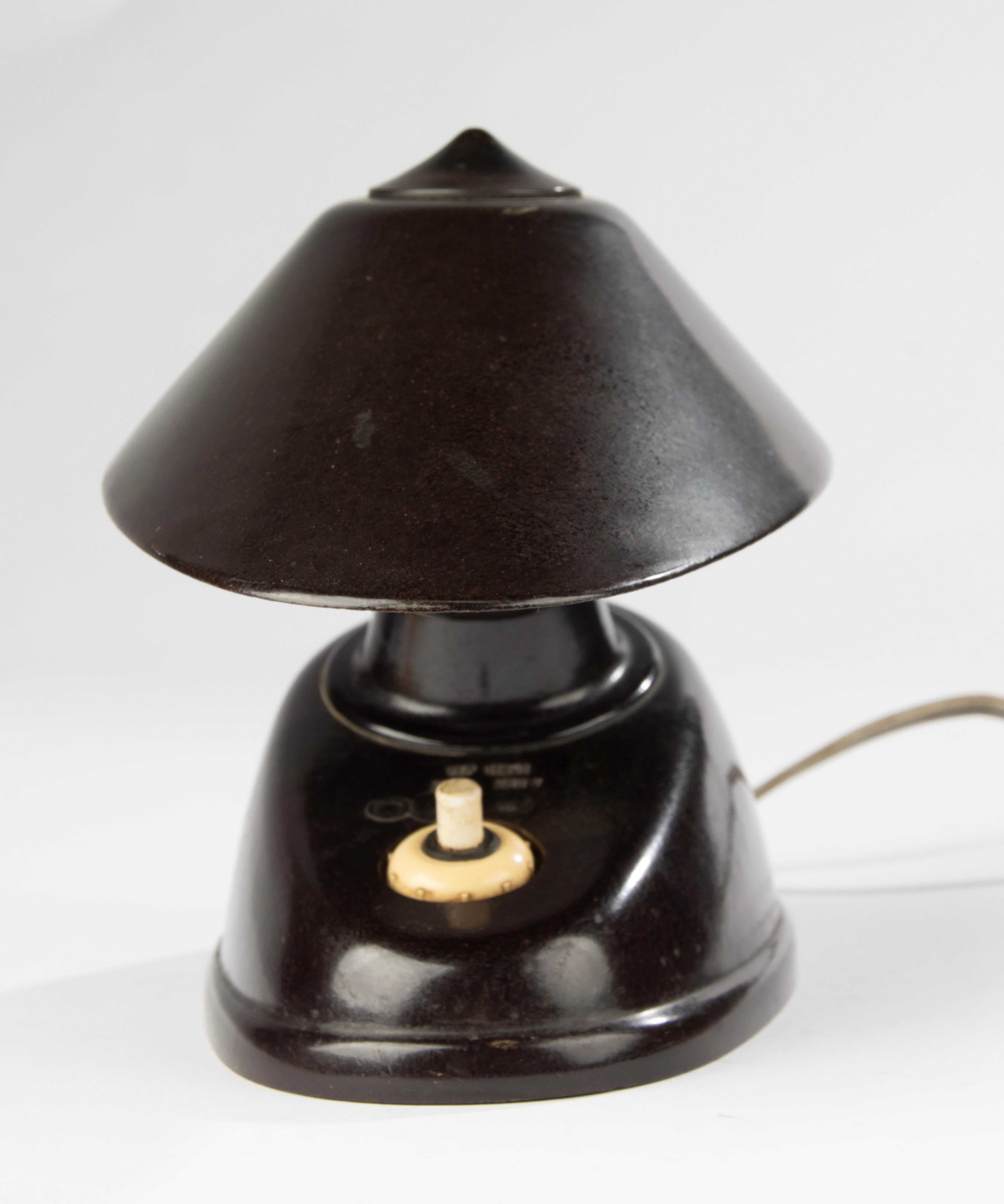Rare Mid-Century Bakelite Desk Lamp - Attributed to Hala Zeist Netherlands For Sale 6