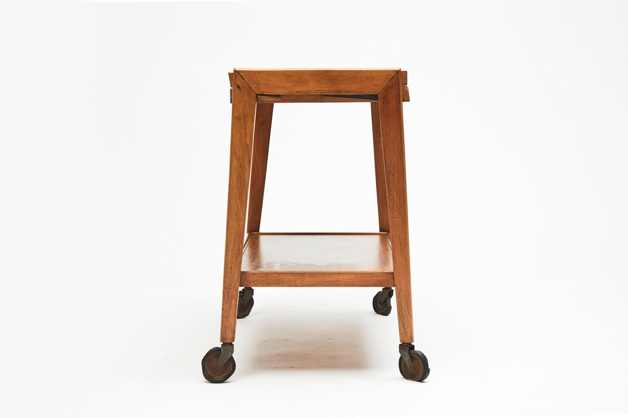 Brazilian Midcentury Modern Bar Cart in Hardwood & Brass by Ming Moveis, Brazil, 1950's