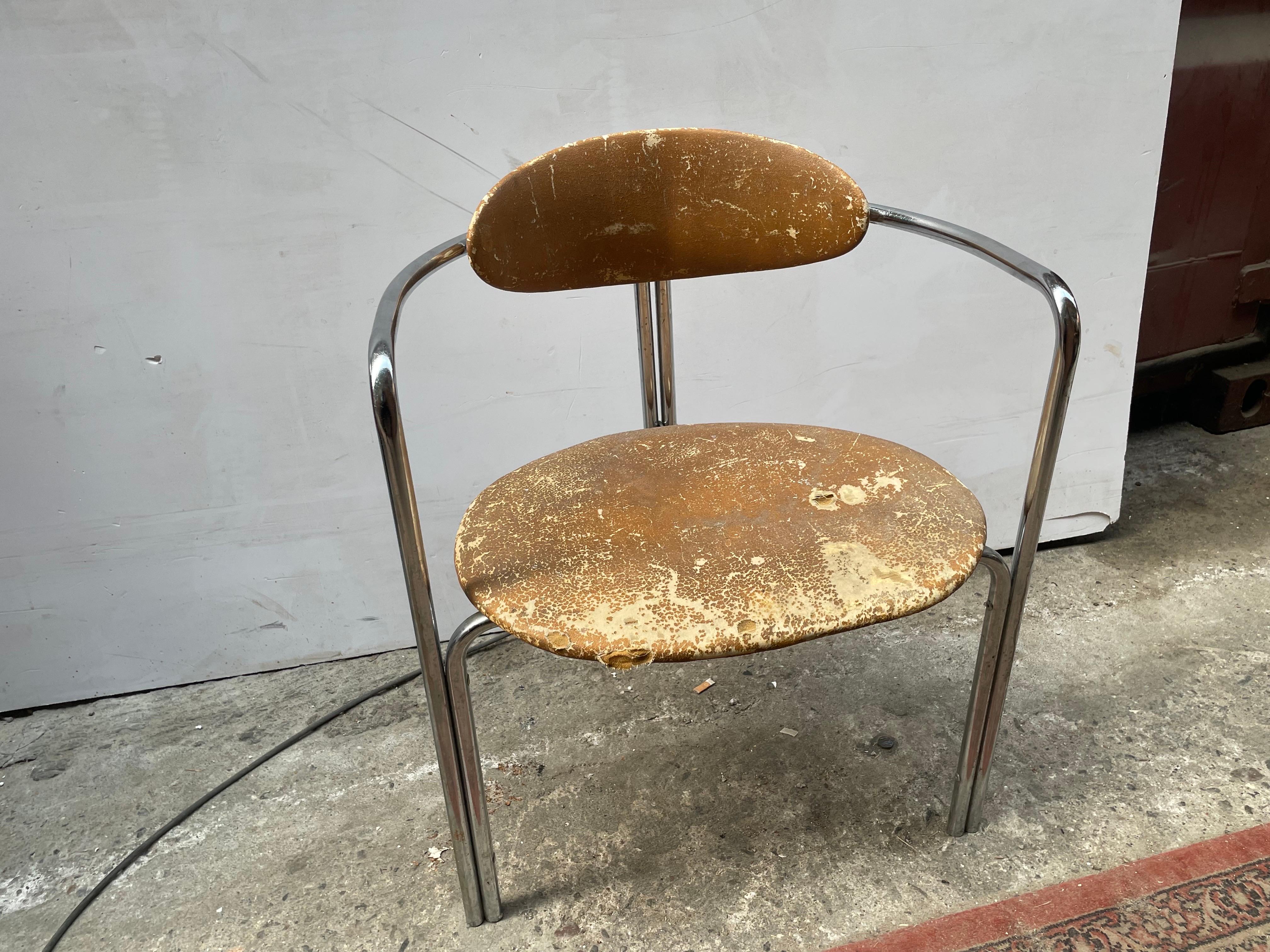Rare mid century Bauhaus chrome chair in original vintage condition, 1970´s In Fair Condition For Sale In Copenhagen, DK