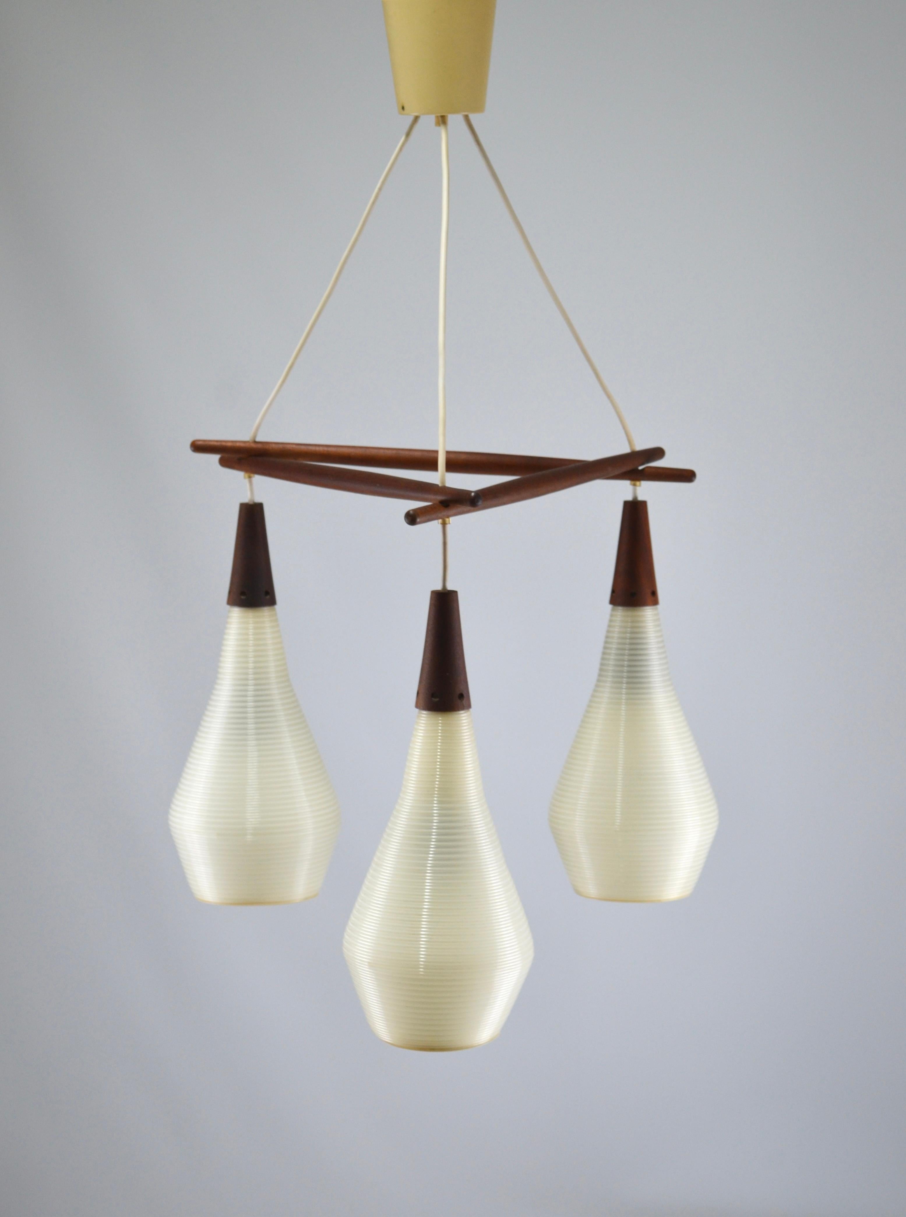 Mid-Century Modern Rare Mid-century ceiling light with rotaflex globes for Heifetz, 60's For Sale