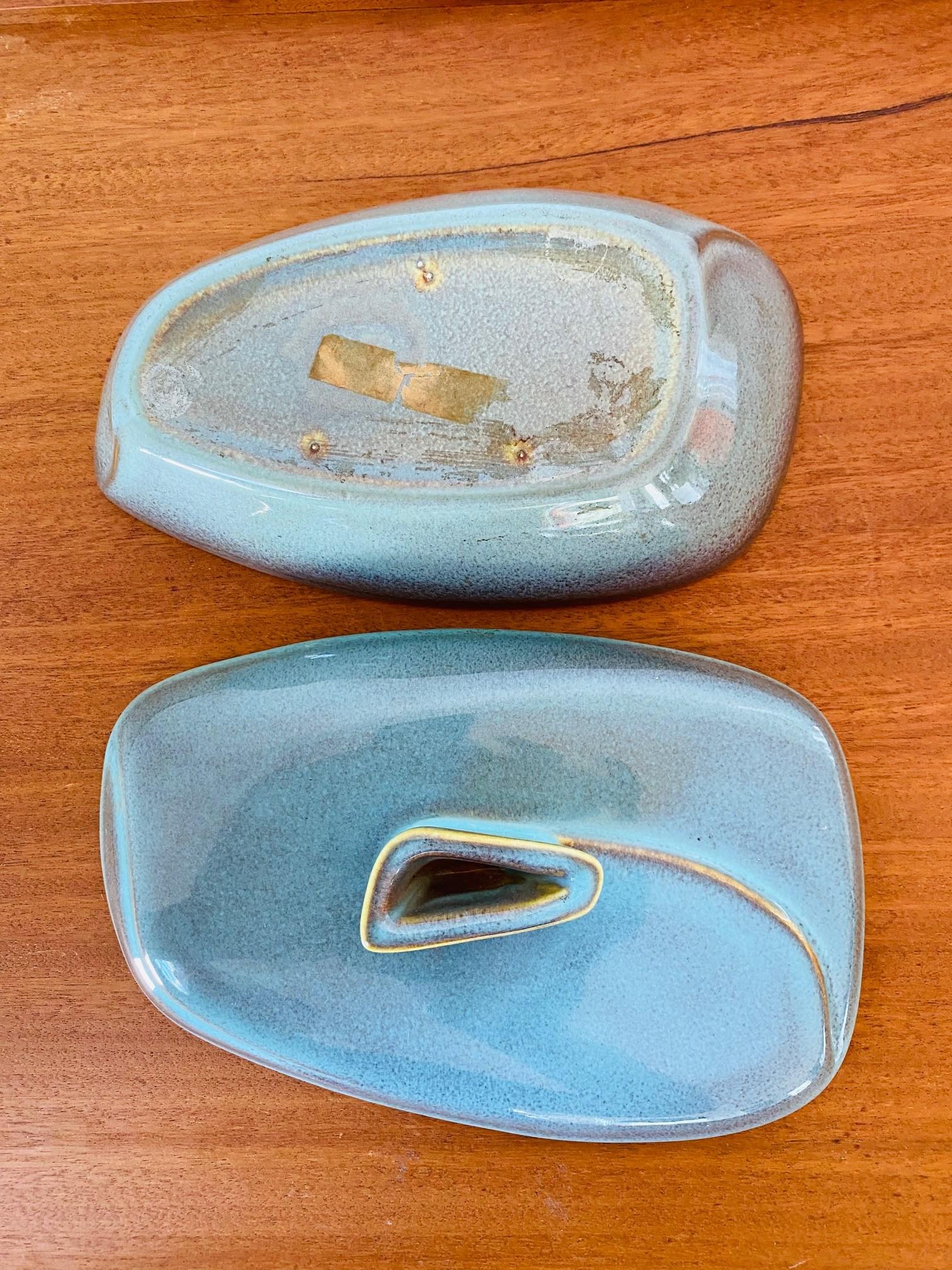 Rare Mid Century Ceramic Glazed Dish with Lid from Japan In Good Condition For Sale In San Diego, CA