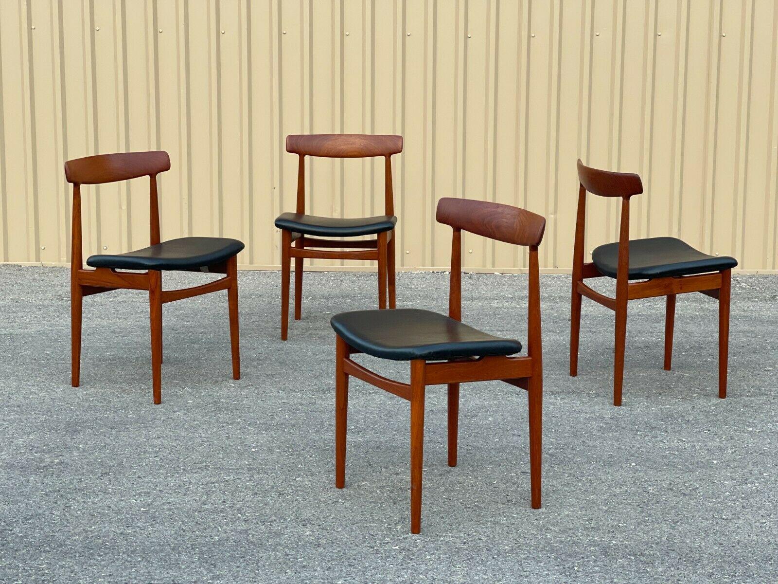 Very rare and sought after 1960's Designed by Frederik Kayser for Viken Møbelfabrikk. Model 119 teak dinning chairs.

Set of 4 

Chairs have been refinished. One chair shows repair pictured.

Seat height 18.5 high 15 inches deep 18 1/4 wide.