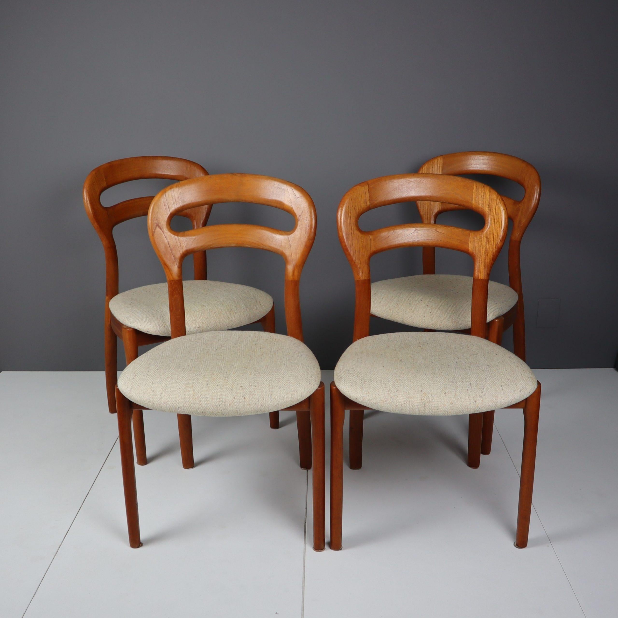 Mid-Century Modern Rare Danish Teak Dining Chairs by J.L. Møllers Møbelfabrik For Sale
