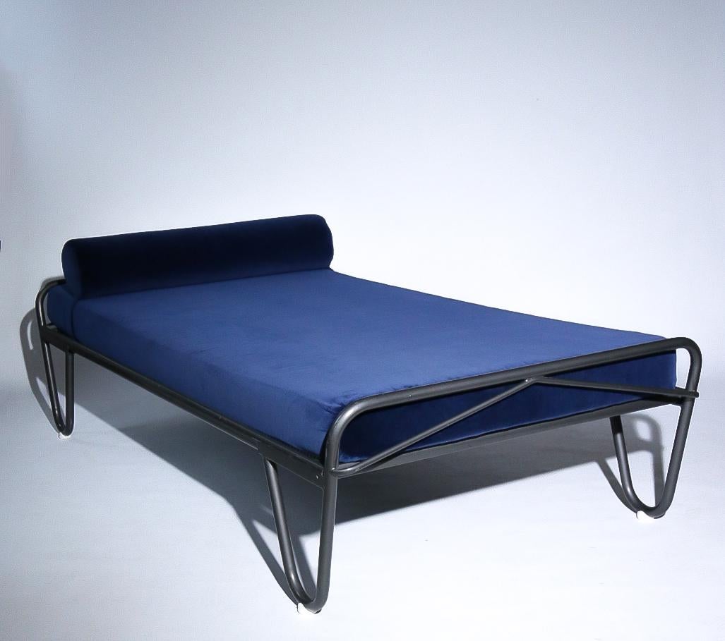 Seltenes Tagesbett im niederländischen Design aus der Mitte des Jahrhunderts von A.R. Der Korpusschmied, 1950er Jahre (Niederländisch) im Angebot