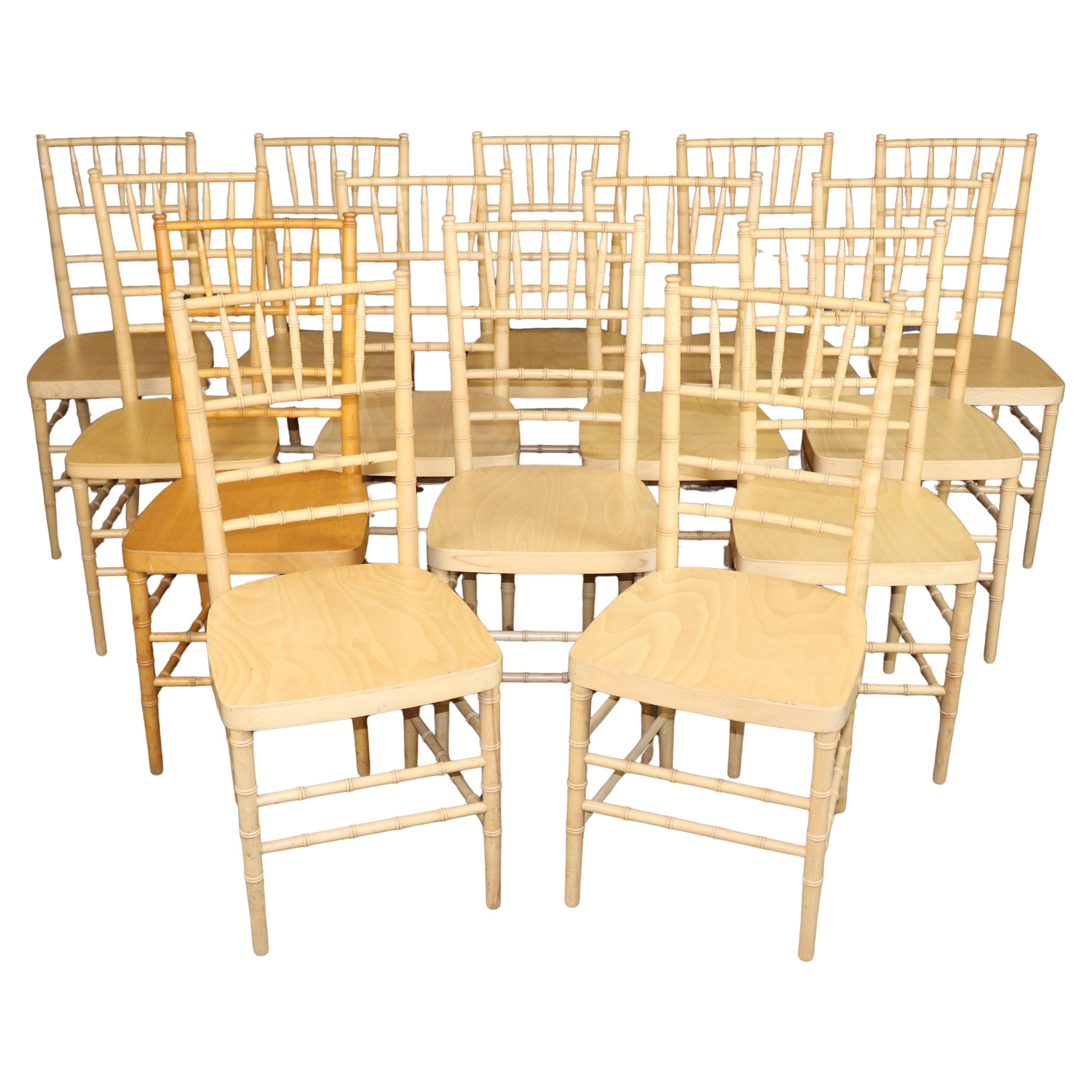 Chaises de salle à manger en faux bambou et bois de hêtre - Lot de 14, Circa 1960s en vente