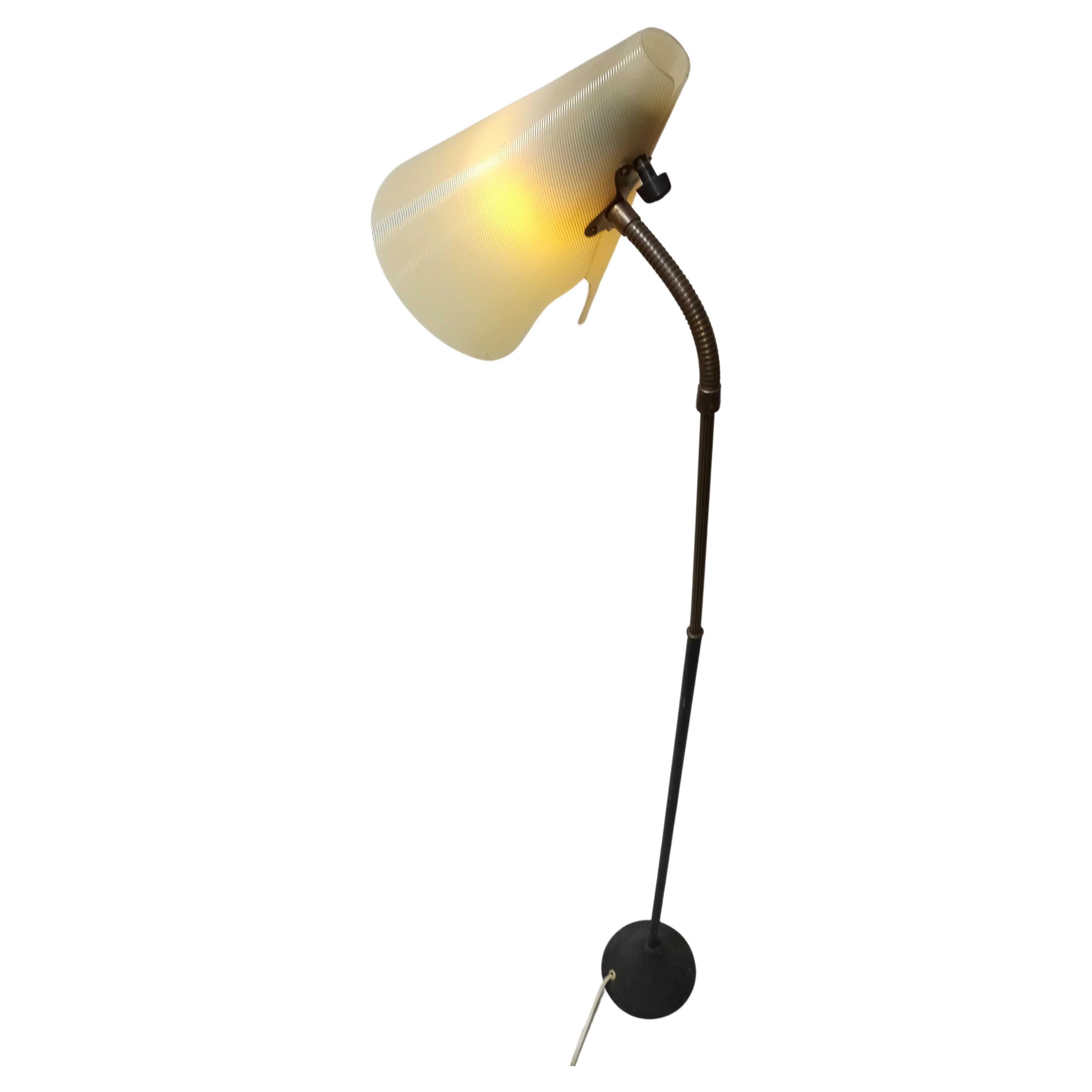 Rare lampadaire du milieu du siècle par Hans Bergström pour ASEA