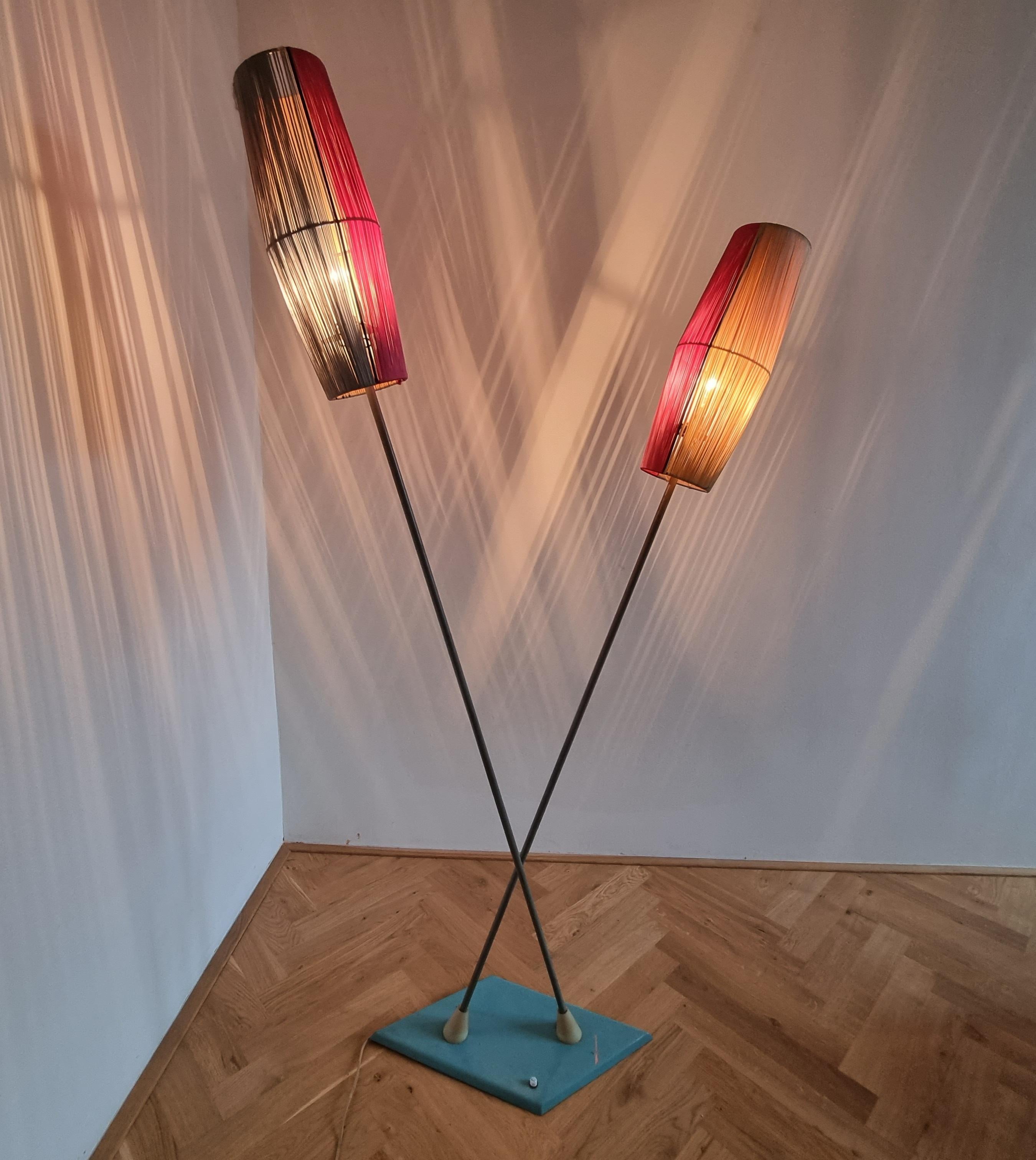 Rare lampadaire du milieu du siècle dernier, Allemagne, années 1960 en vente 2