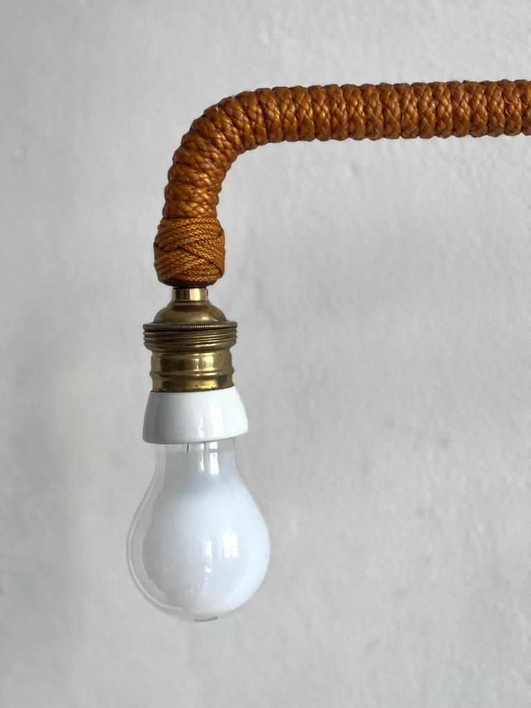 Rare Mid century French wall light in patinated rope, brass and copper. For Sale 1