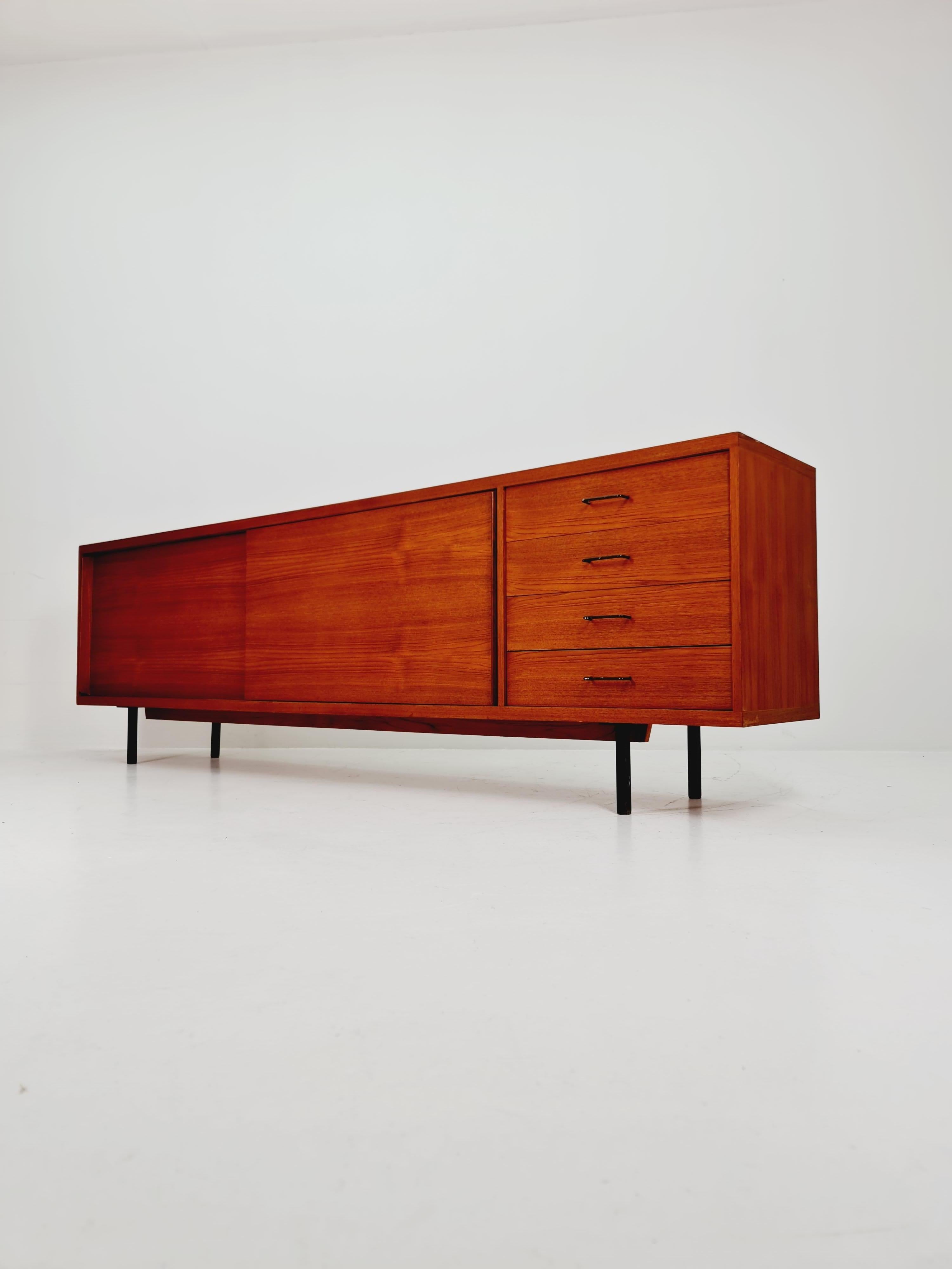 Seltenes Mid-Century deutsches vintage Sideboard von Hans Könecke für Tecta, 1960er Jahre im Angebot 3