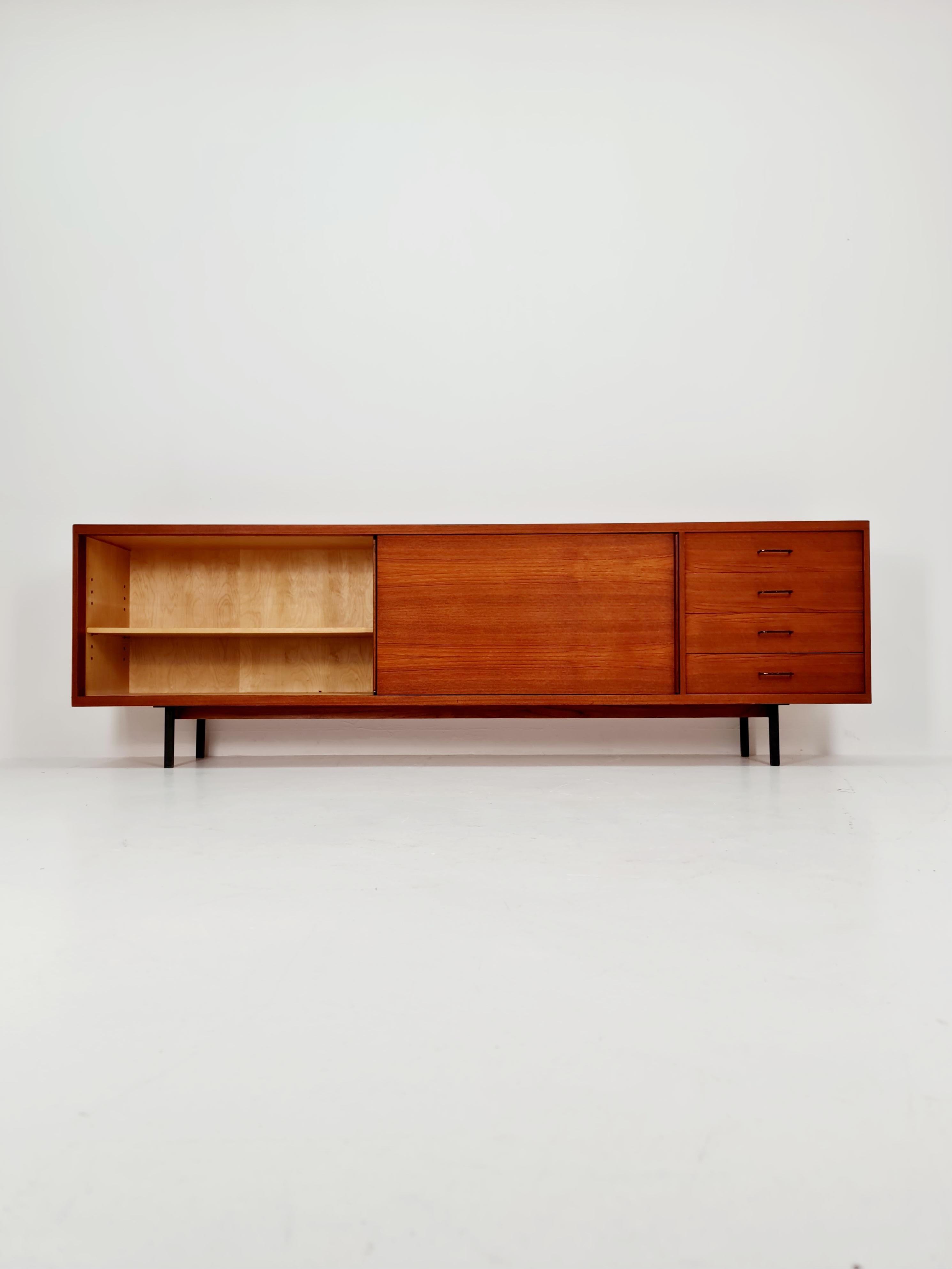 Seltenes Mid-Century deutsches vintage Sideboard von Hans Könecke für Tecta, 1960er Jahre (Teakholz) im Angebot