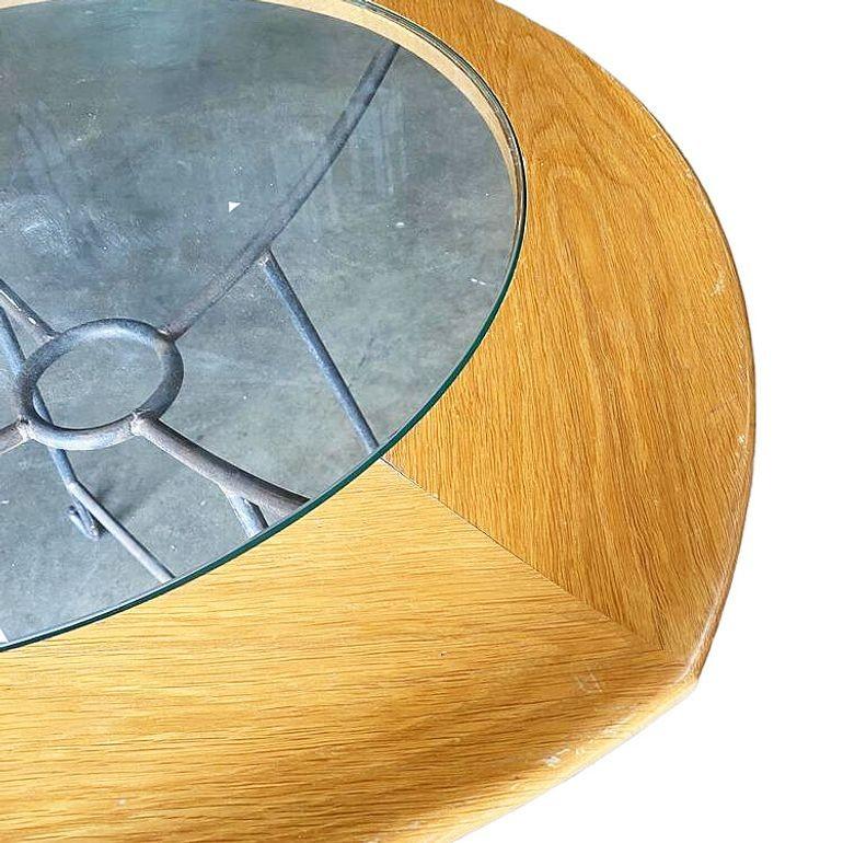 Rara mesa de desayuno para dos personas con centro de cristal de mediados de siglo mediados del siglo XX en venta