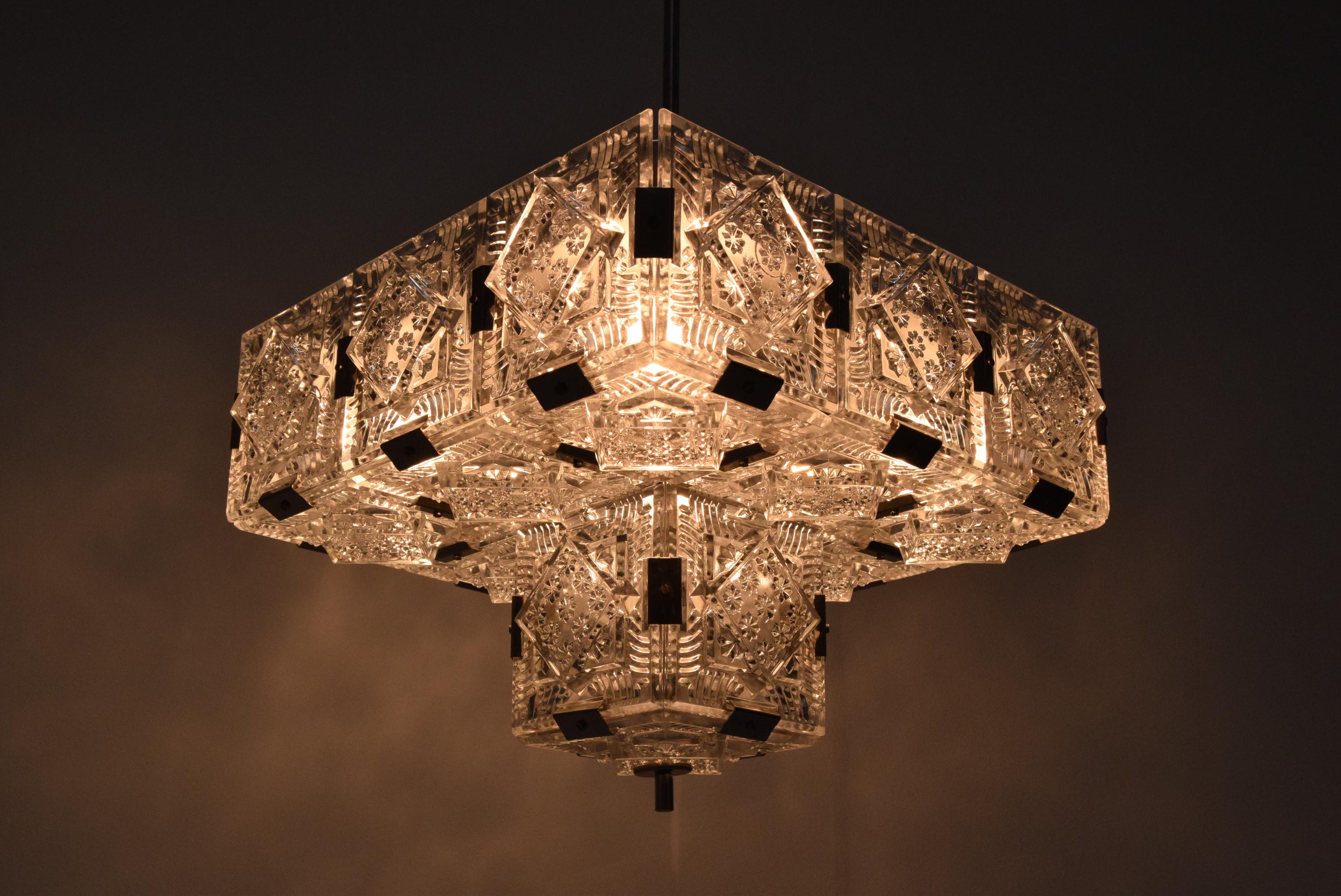 Rare Mid-century Glass Pendant by Jaroslav Bejvl for Kamenicky Senov, 1960's. For Sale 4