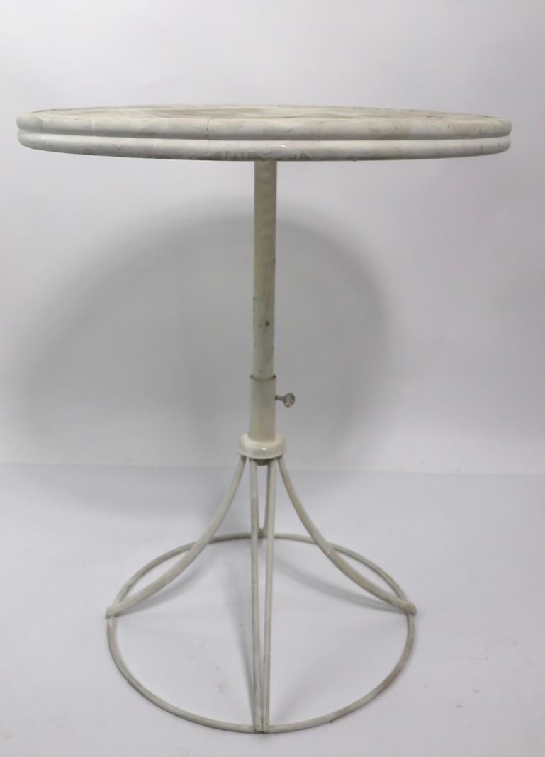 Rare Mid Century Homecrest Adjustable Patio Garden Poolside Table In Good Condition In New York, NY