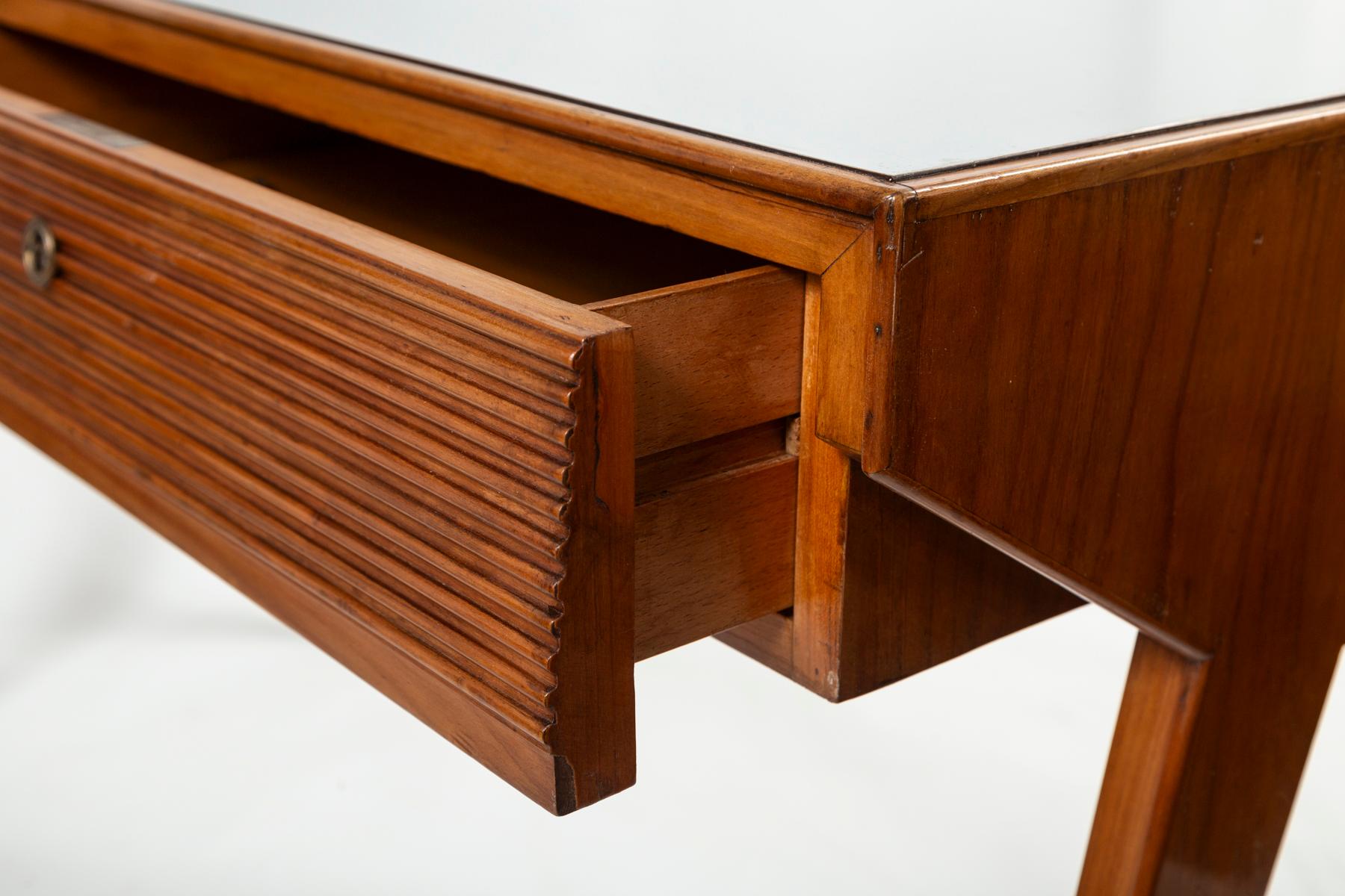 Rare Mid Century Italian Grissinato Desk In The Style Of Gio Ponti For Sale 6