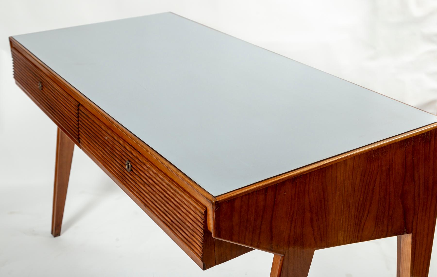 Rare Mid Century Italian Grissinato Desk In The Style Of Gio Ponti For Sale 7