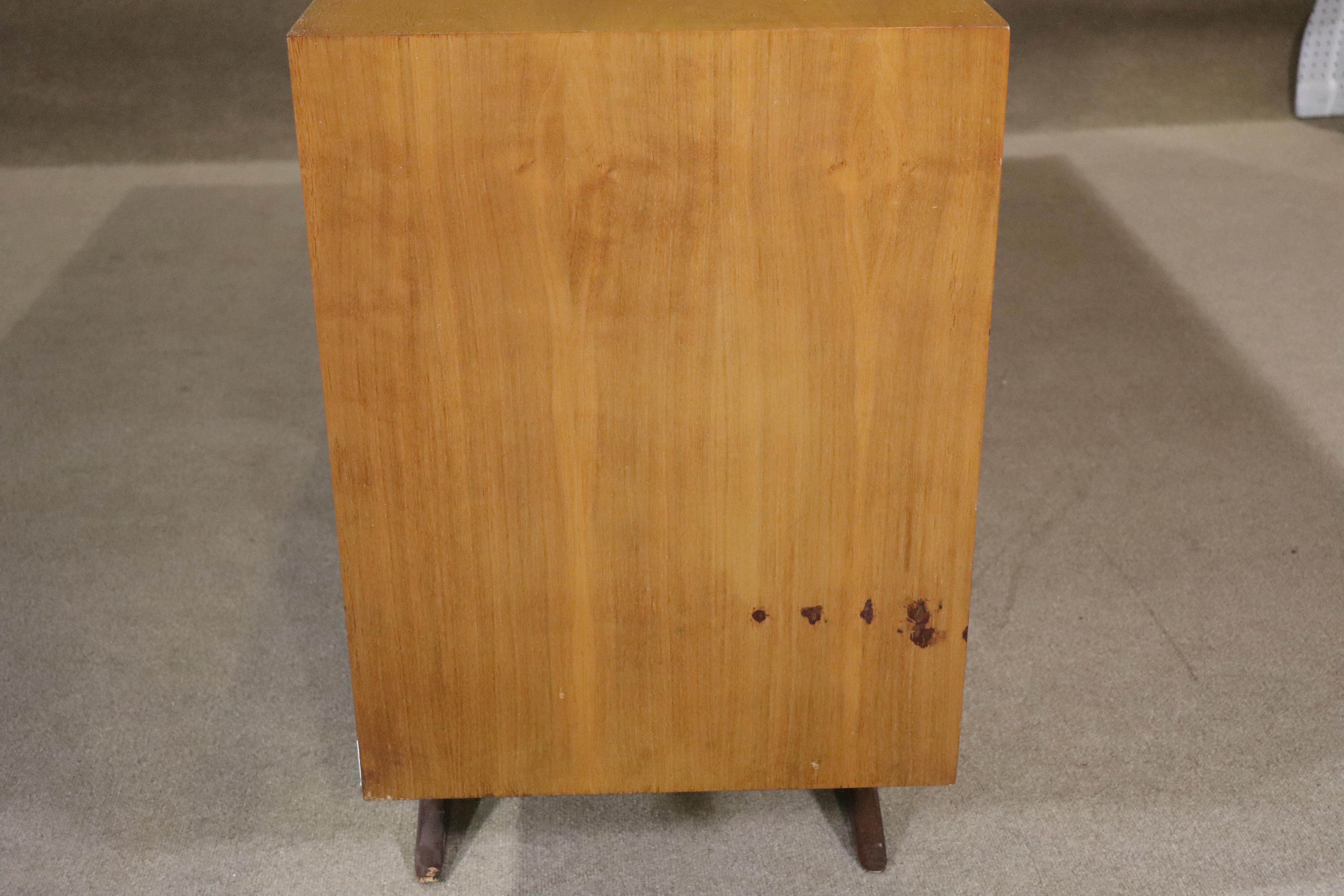 Rare Mid-Century Kagan Style Dresser For Sale 3