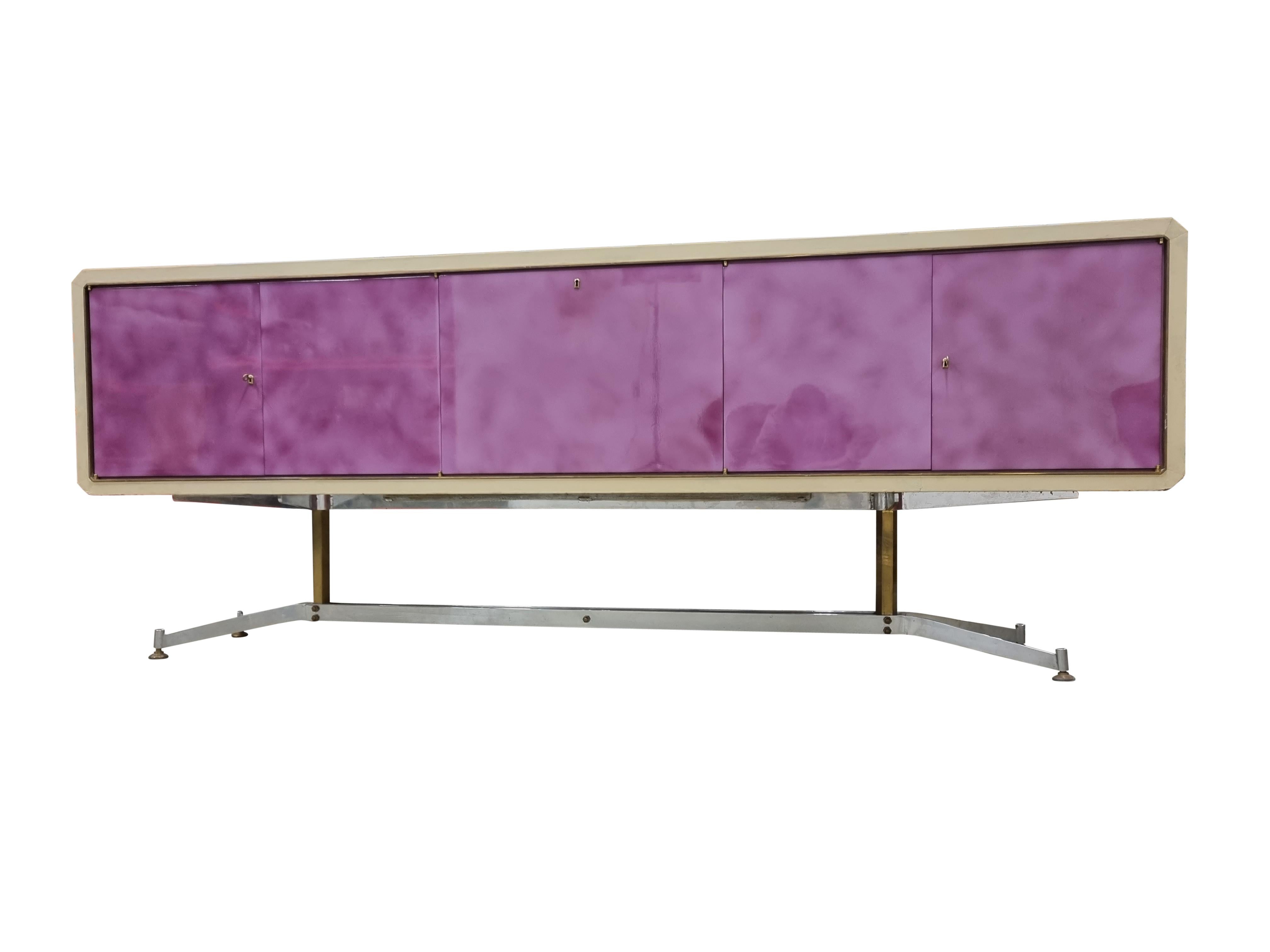 Rare Mid-Century Leather Sideboard by Enzo Missoni, 1960s In Good Condition In HEVERLEE, BE