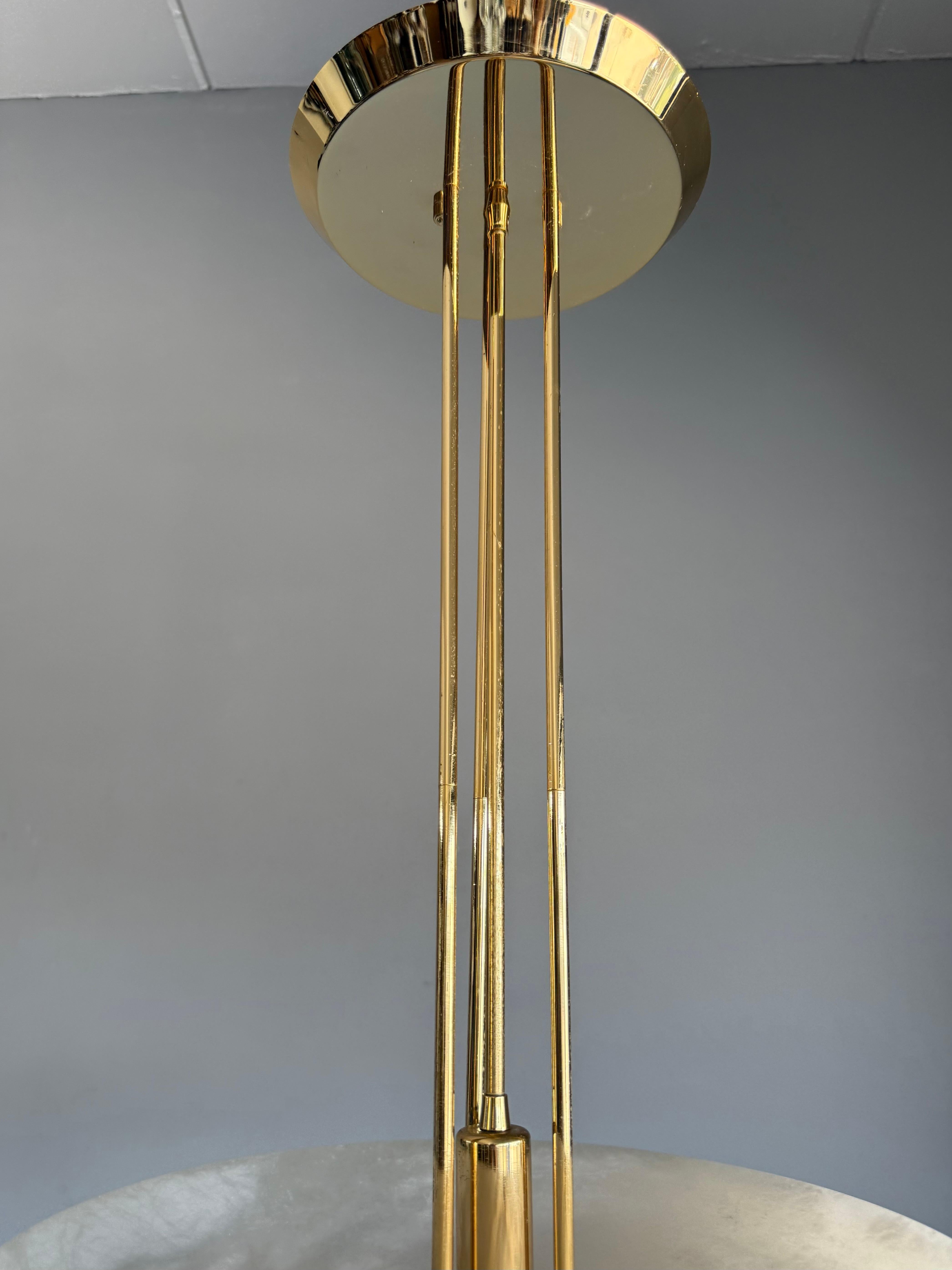 Rare Mid-Century Modern Alabaster Pendant Light with Brass Detail, Italy, 1970s In Excellent Condition For Sale In Lisse, NL