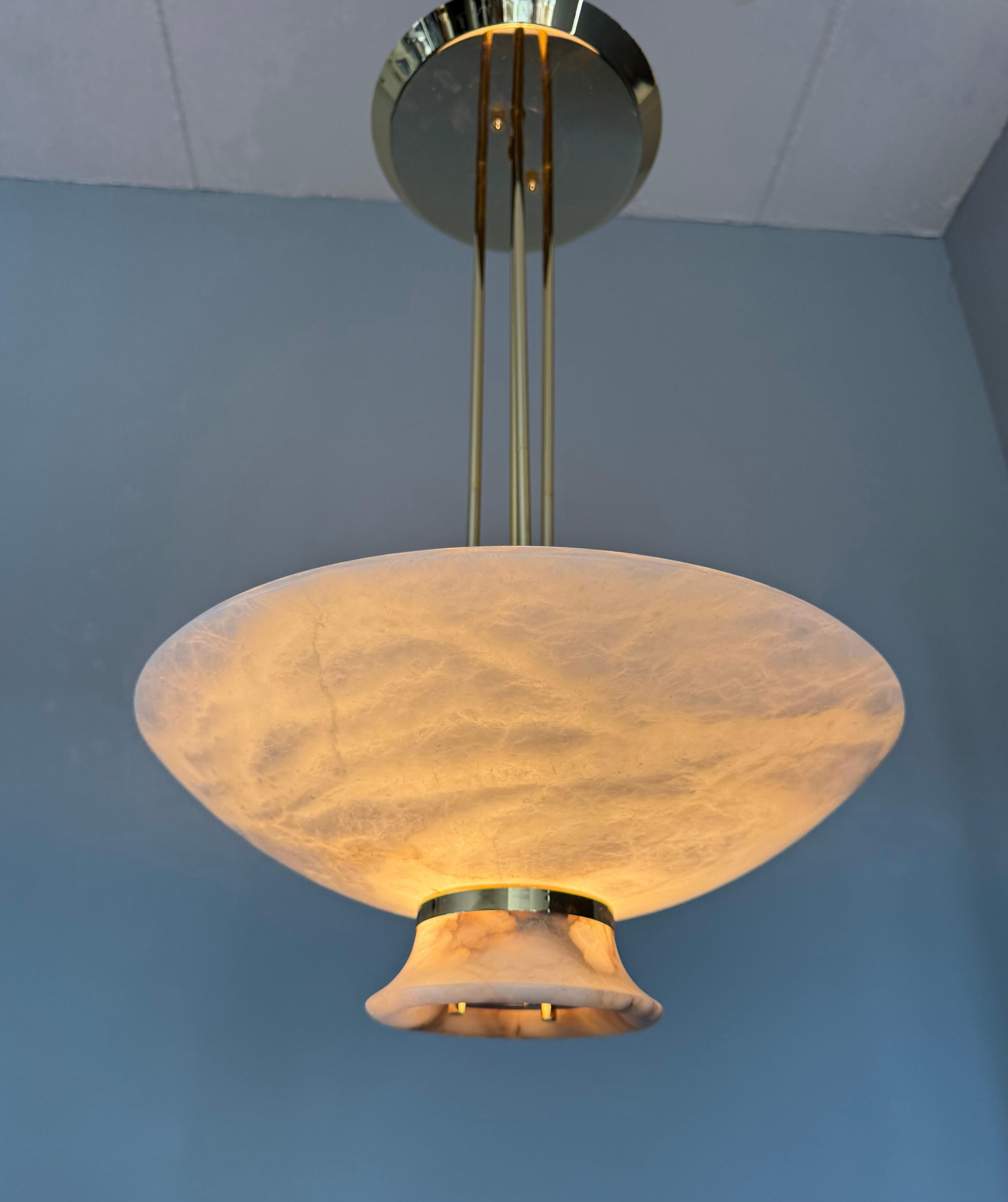 Rare Mid-Century Modern Alabaster Pendant Light with Brass Detail, Italy, 1970s For Sale 3