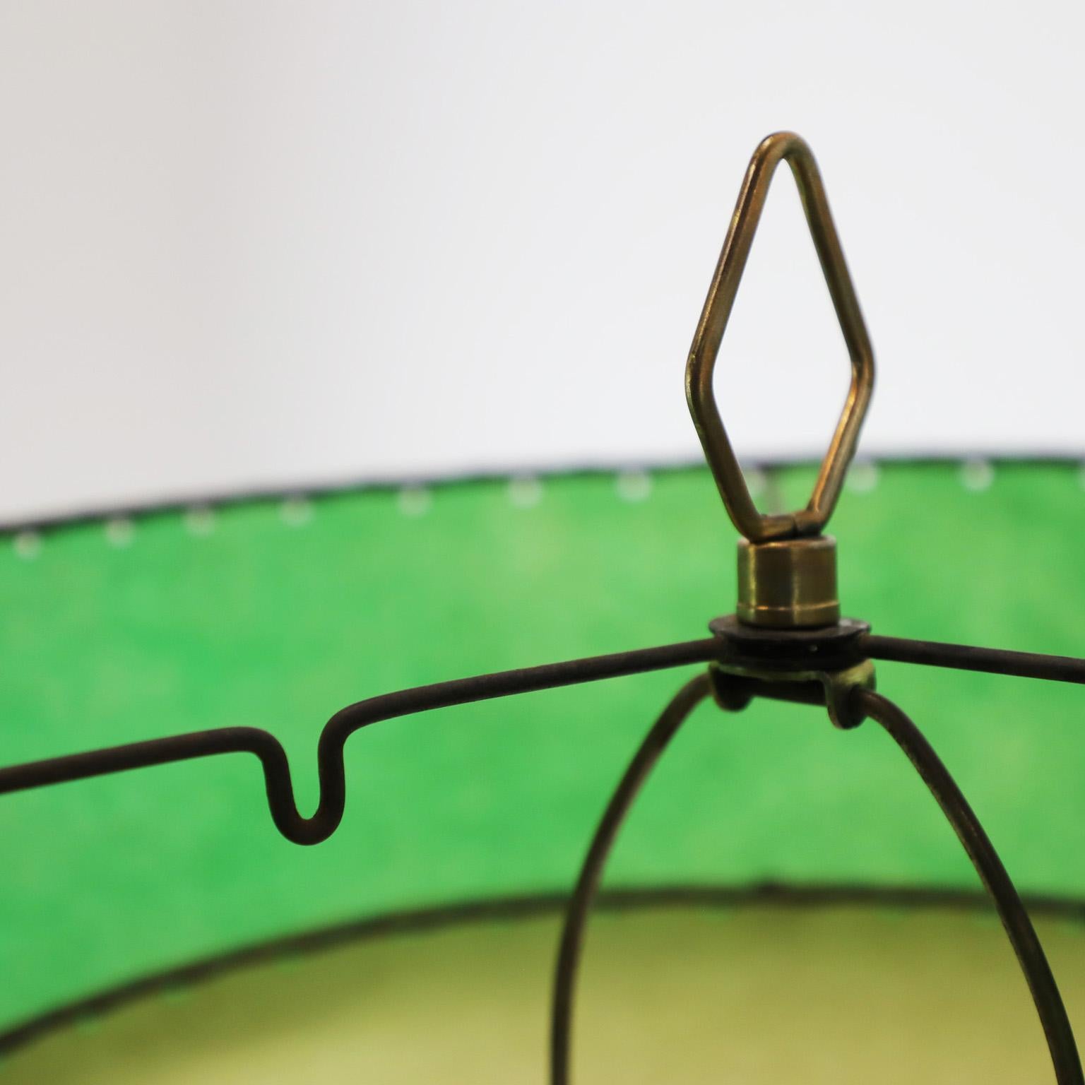 Mid-Century Modern Rare lampadaire atomique mi-siècle moderne avec pot de fleurs en céramique en vente