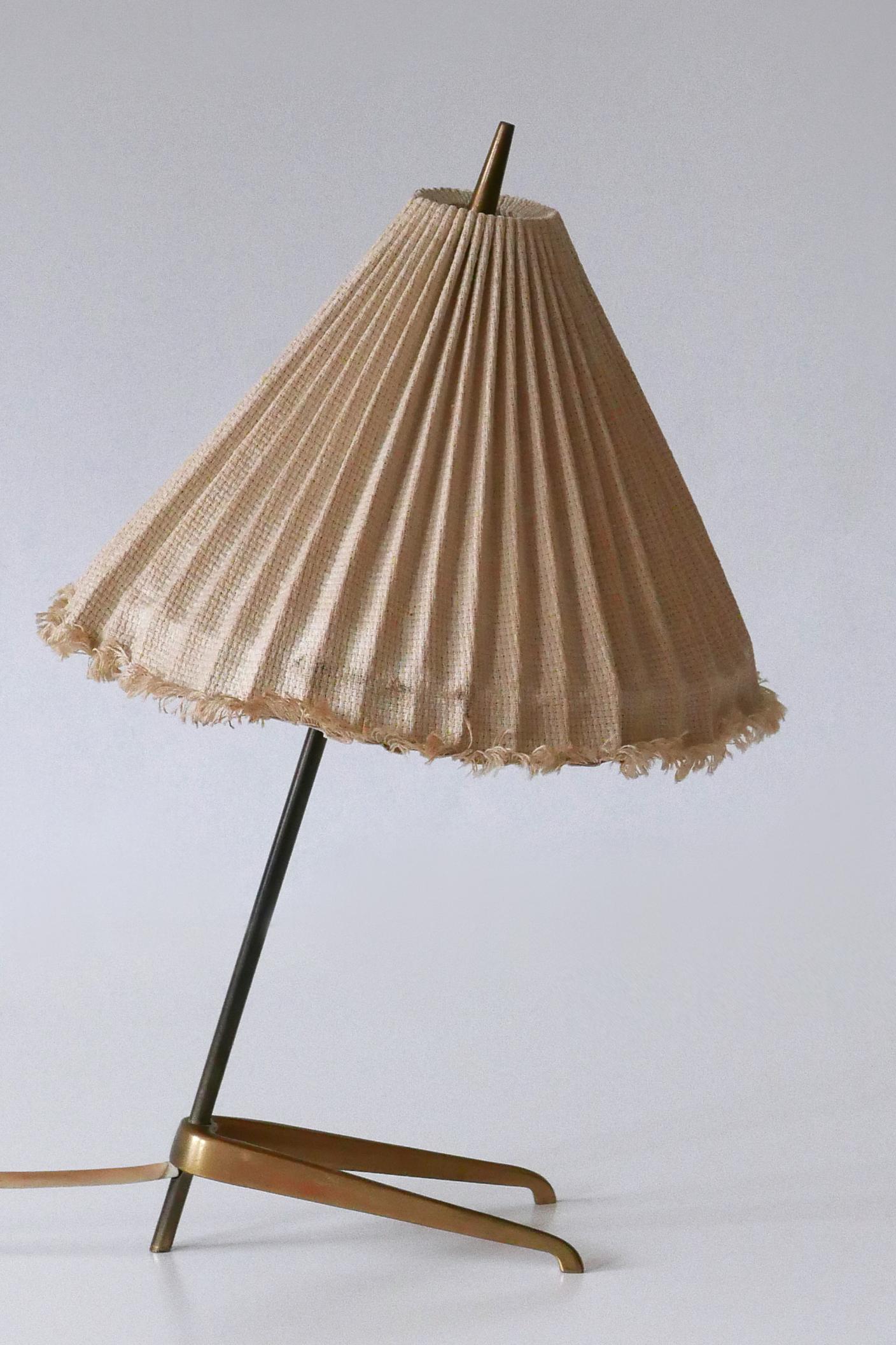 Rare lampe de table Crowfoot en laiton moderne du milieu du siècle dernier par J.T. Kalmar Autriche 1950s en vente 8