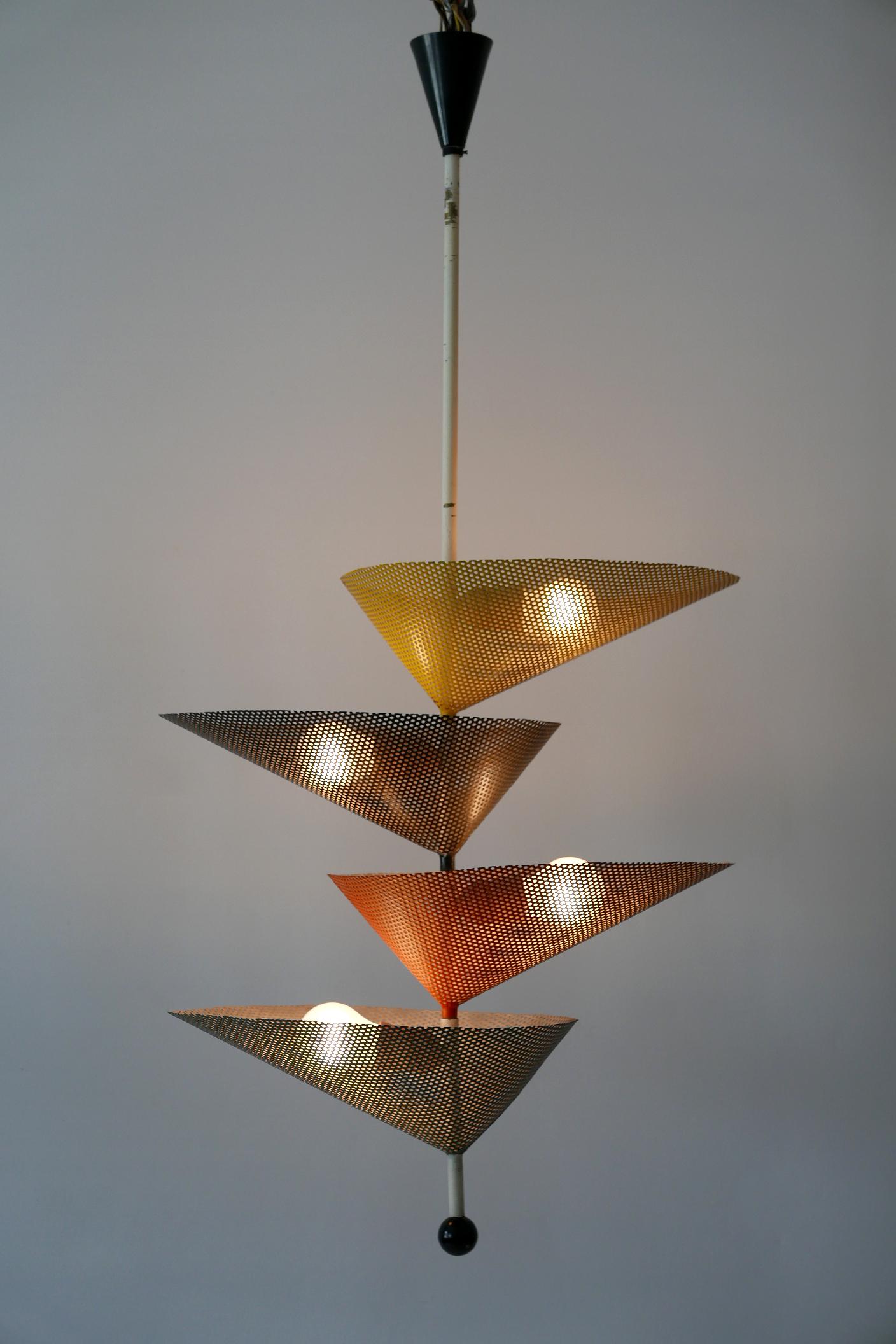Metà XX secolo Raro lampadario o lampada a sospensione di Mathieu Matégot 1950s in vendita
